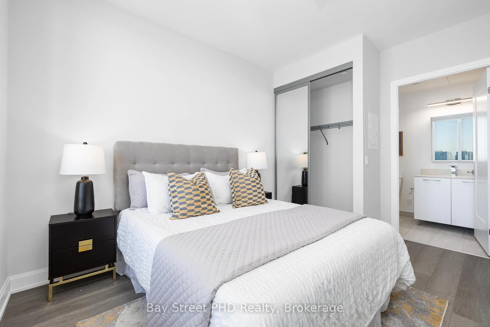 Photo 21 of Unit 1006, 38 Water Walk Drive, Markham, Unionville — HOMEH