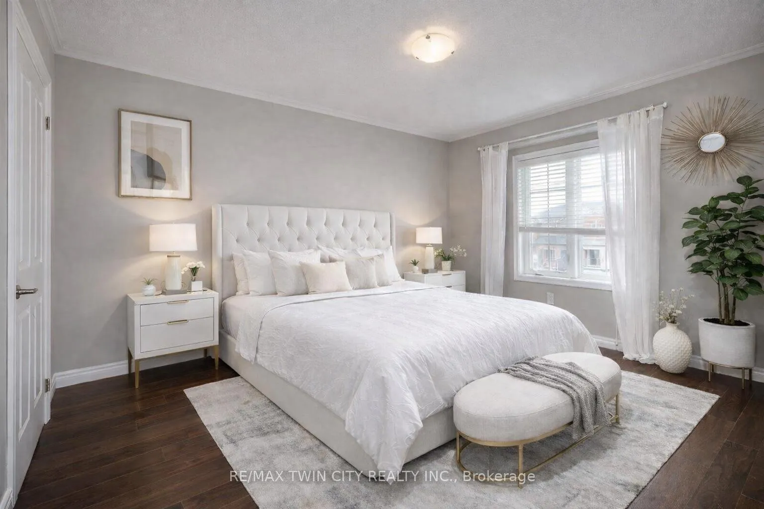 Photo 5 of 4646 Thomas Alton Boulevard, Burlington, Alton — HOMEH