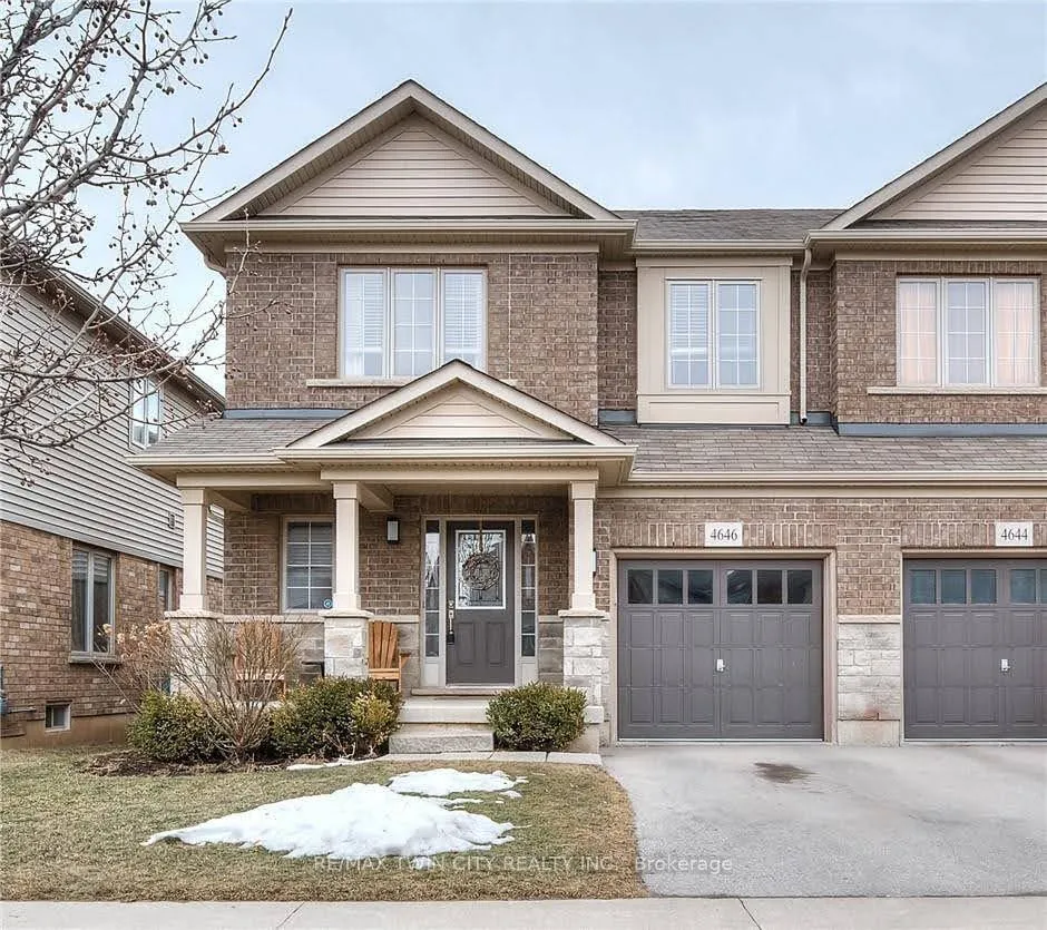 Photo 12 of 4646 Thomas Alton Boulevard, Burlington, Alton — HOMEH