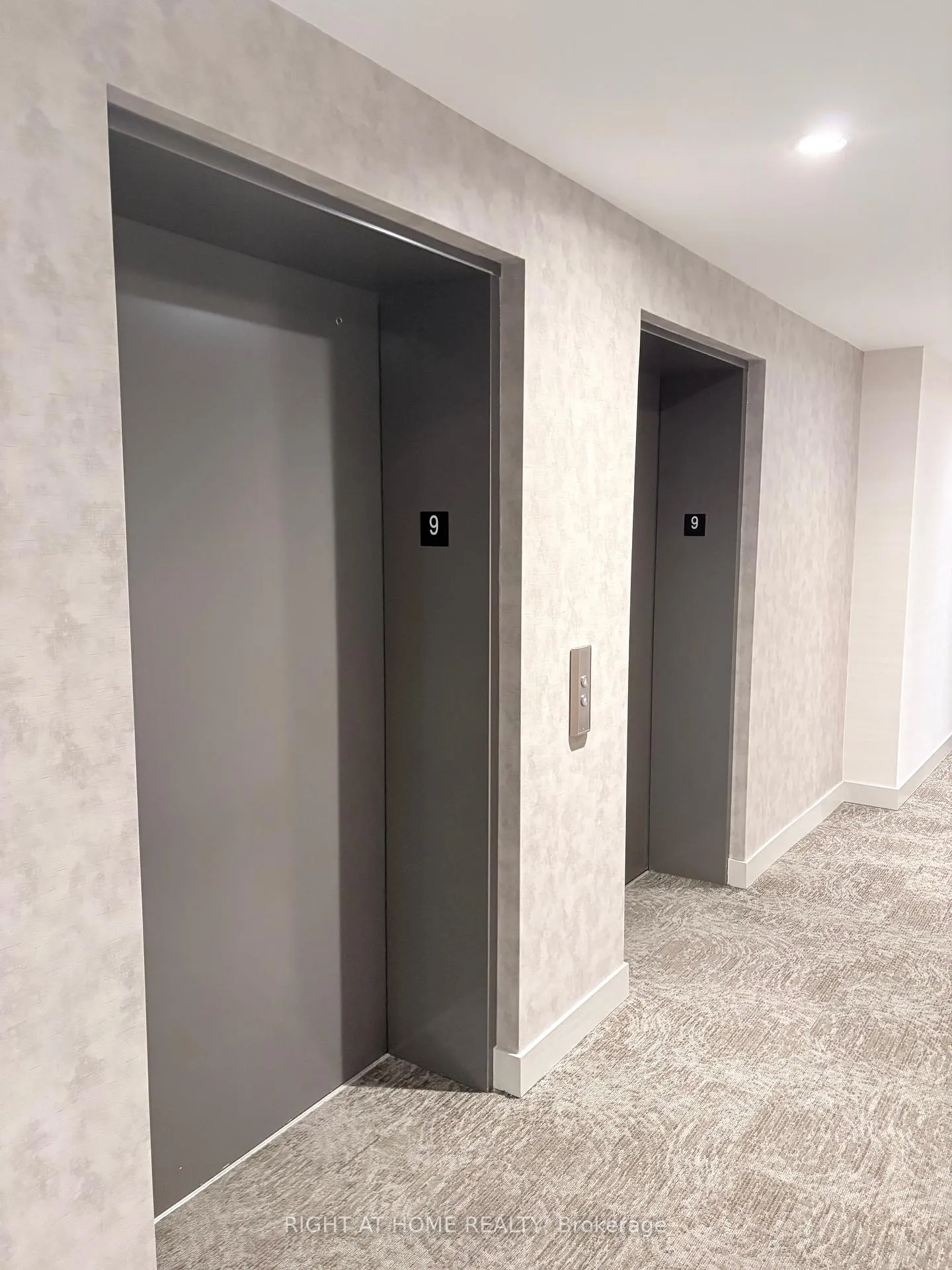 Photo 3 of Unit 905, 225 Veterans Drive, Brampton, Northwest Brampton — HOMEH