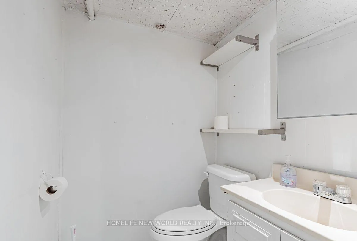 Photo 33 of 878 Kingston Road, Toronto, East End-Danforth — HOMEH