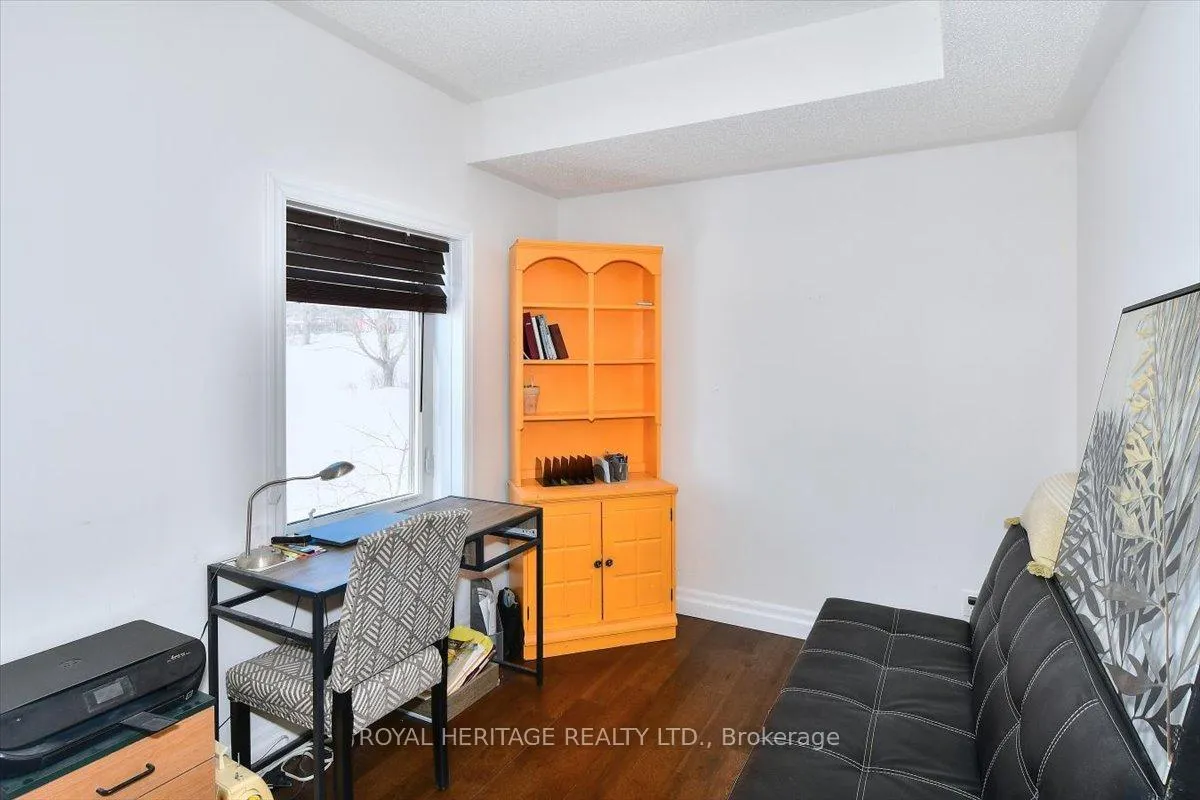 Photo 19 of Unit 204, 910 Wentworth Street, Peterborough, Otonabee Ward 1 — HOMEH