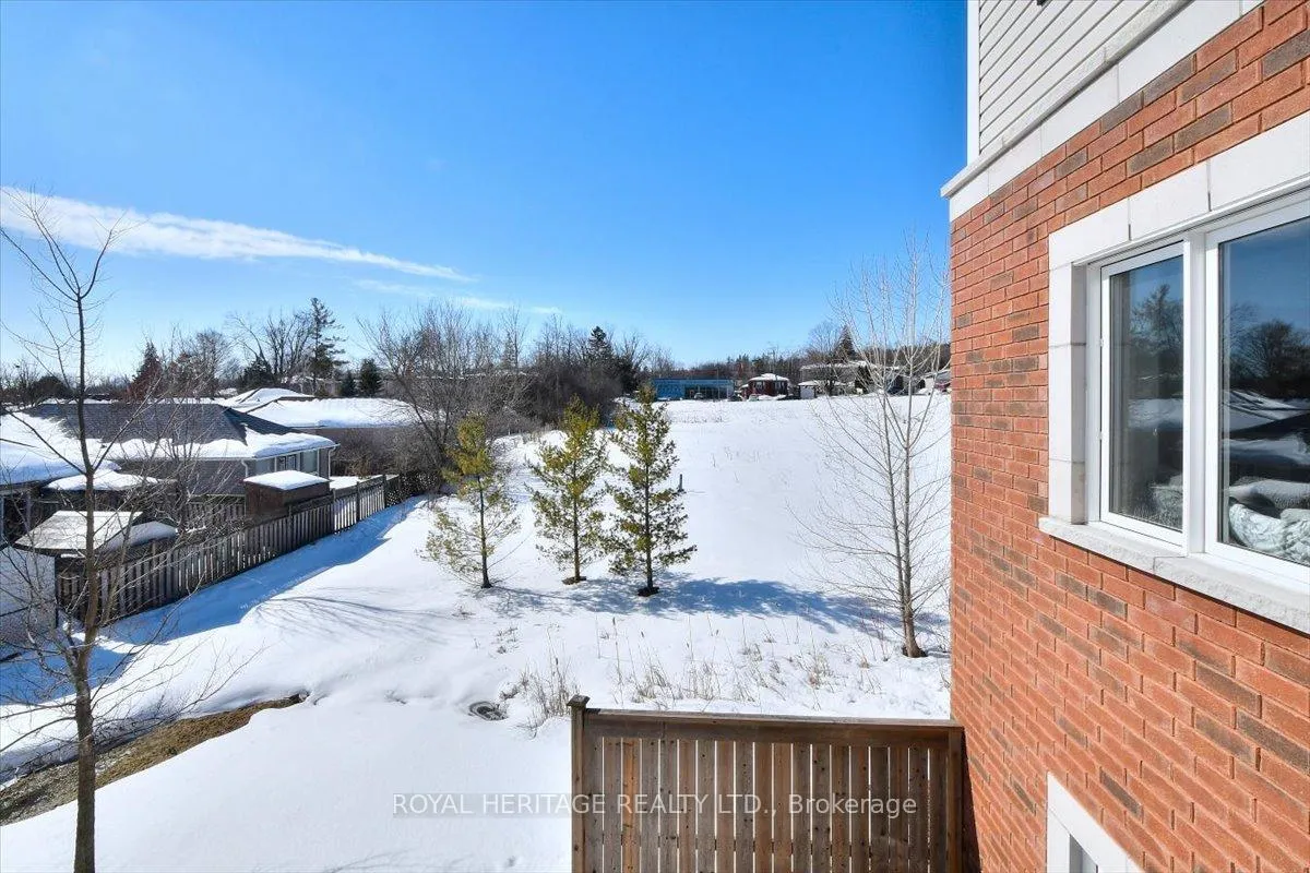 Photo 24 of Unit 204, 910 Wentworth Street, Peterborough, Otonabee Ward 1 — HOMEH