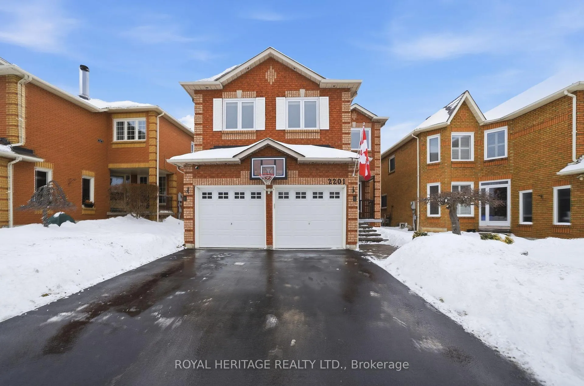Photo 1 of 2201 Wildwood Crescent, Pickering, Brock Ridge — HOMEH