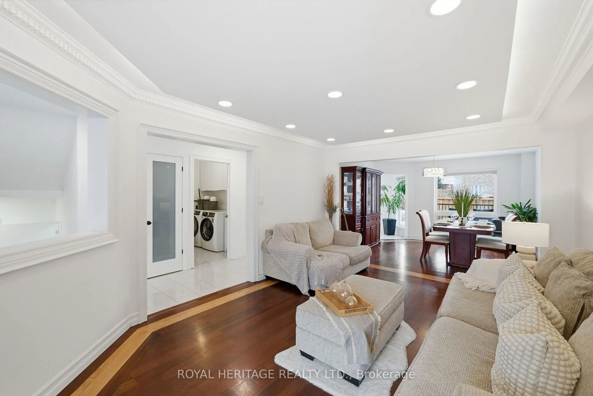 Photo 9 of 2201 Wildwood Crescent, Pickering, Brock Ridge — HOMEH