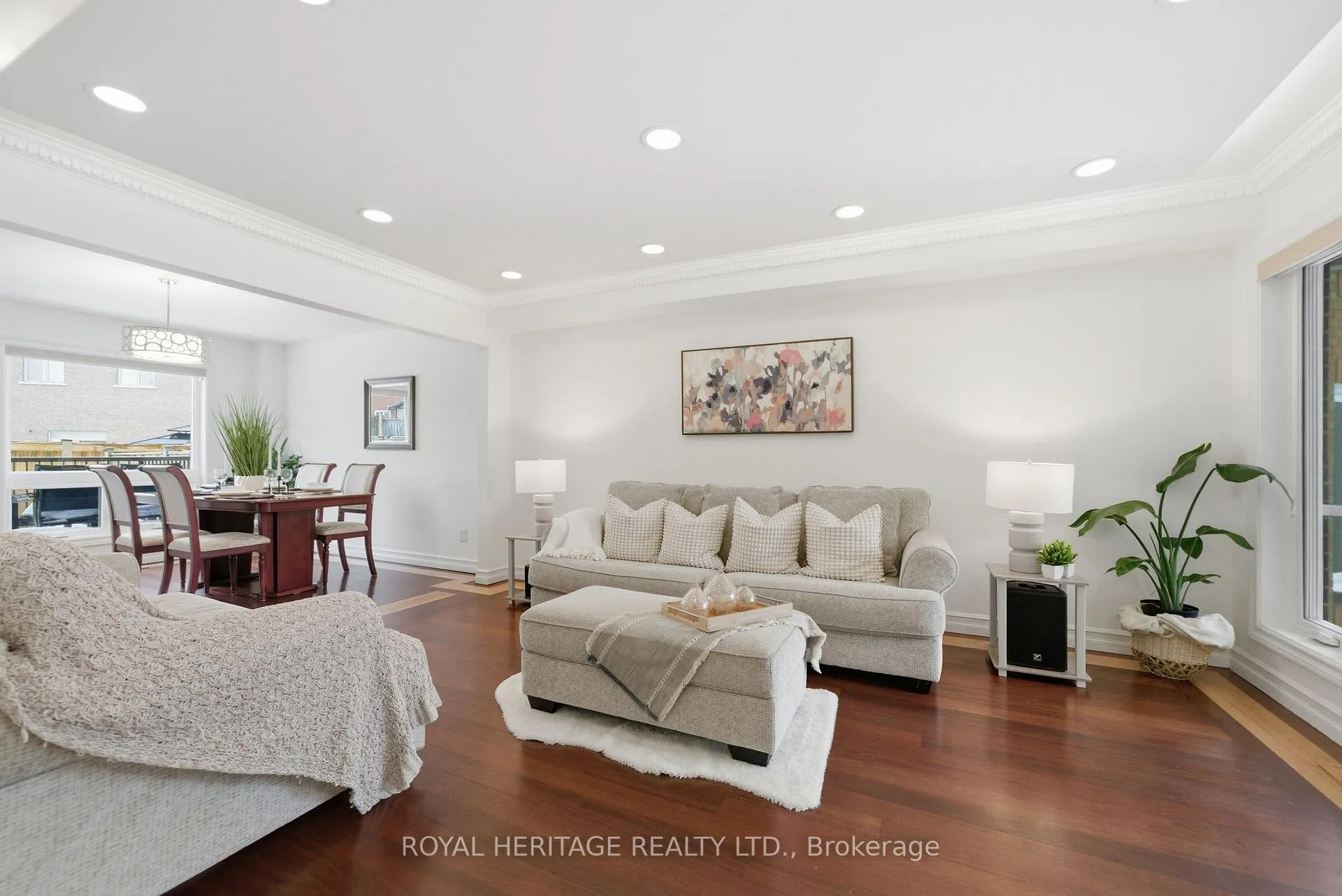Photo 10 of 2201 Wildwood Crescent, Pickering, Brock Ridge — HOMEH