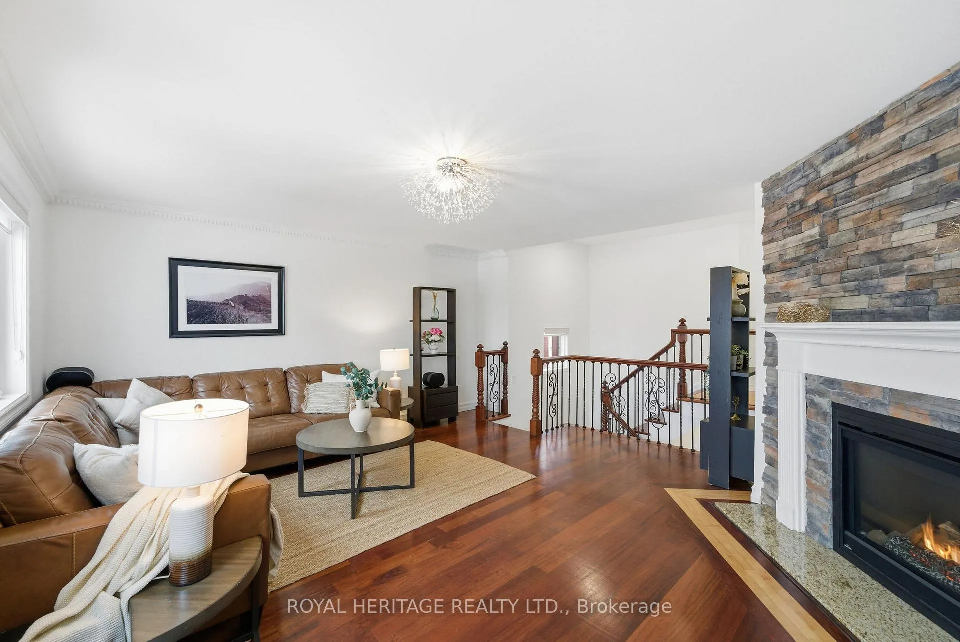 Photo 24 of 2201 Wildwood Crescent, Pickering, Brock Ridge — HOMEH
