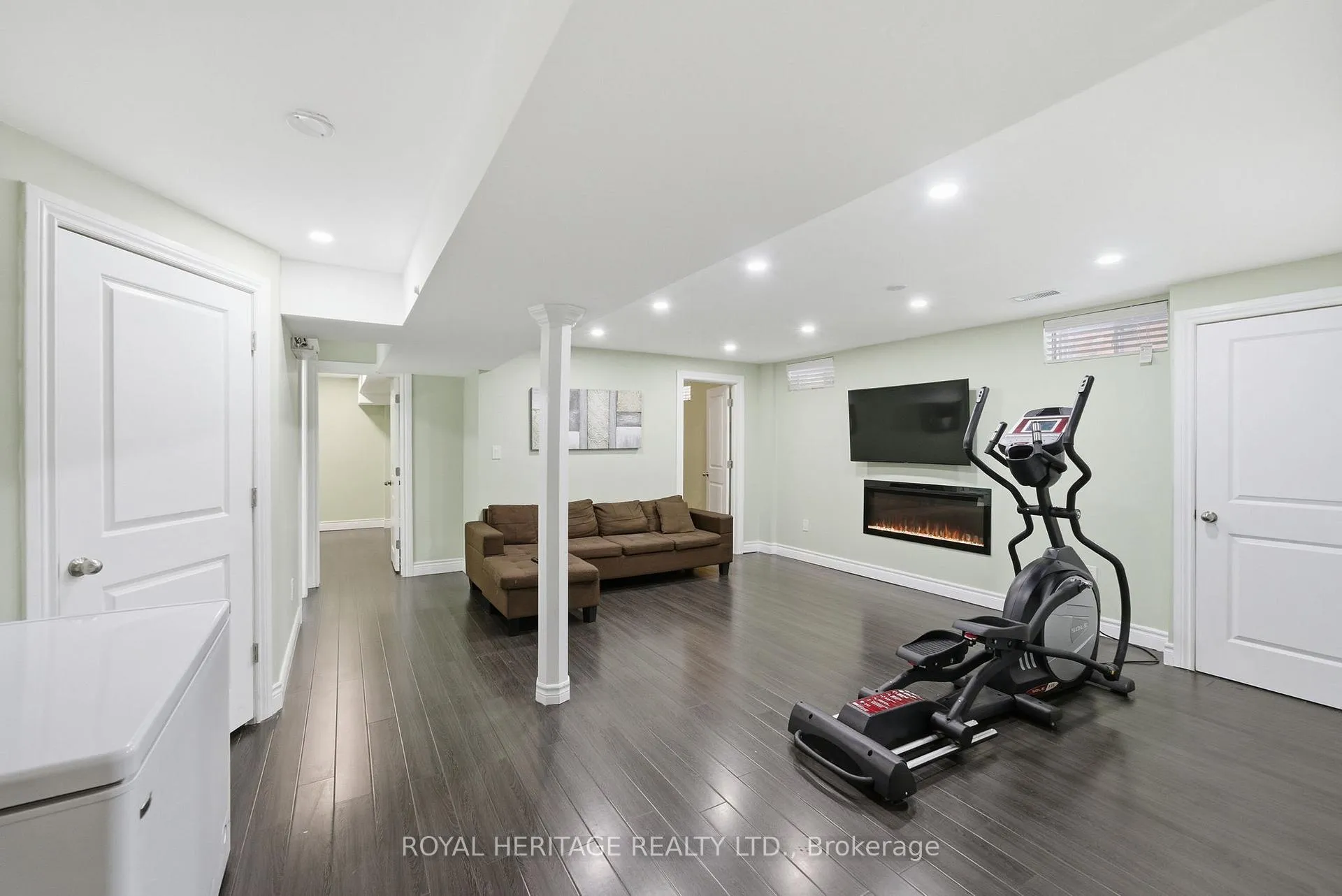Photo 36 of 2201 Wildwood Crescent, Pickering, Brock Ridge — HOMEH