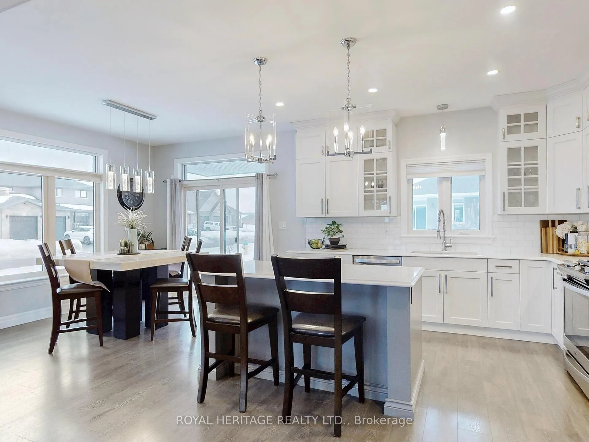 Photo 10 of 22 Bel Air Crescent, Quinte West, Murray Ward — HOMEH