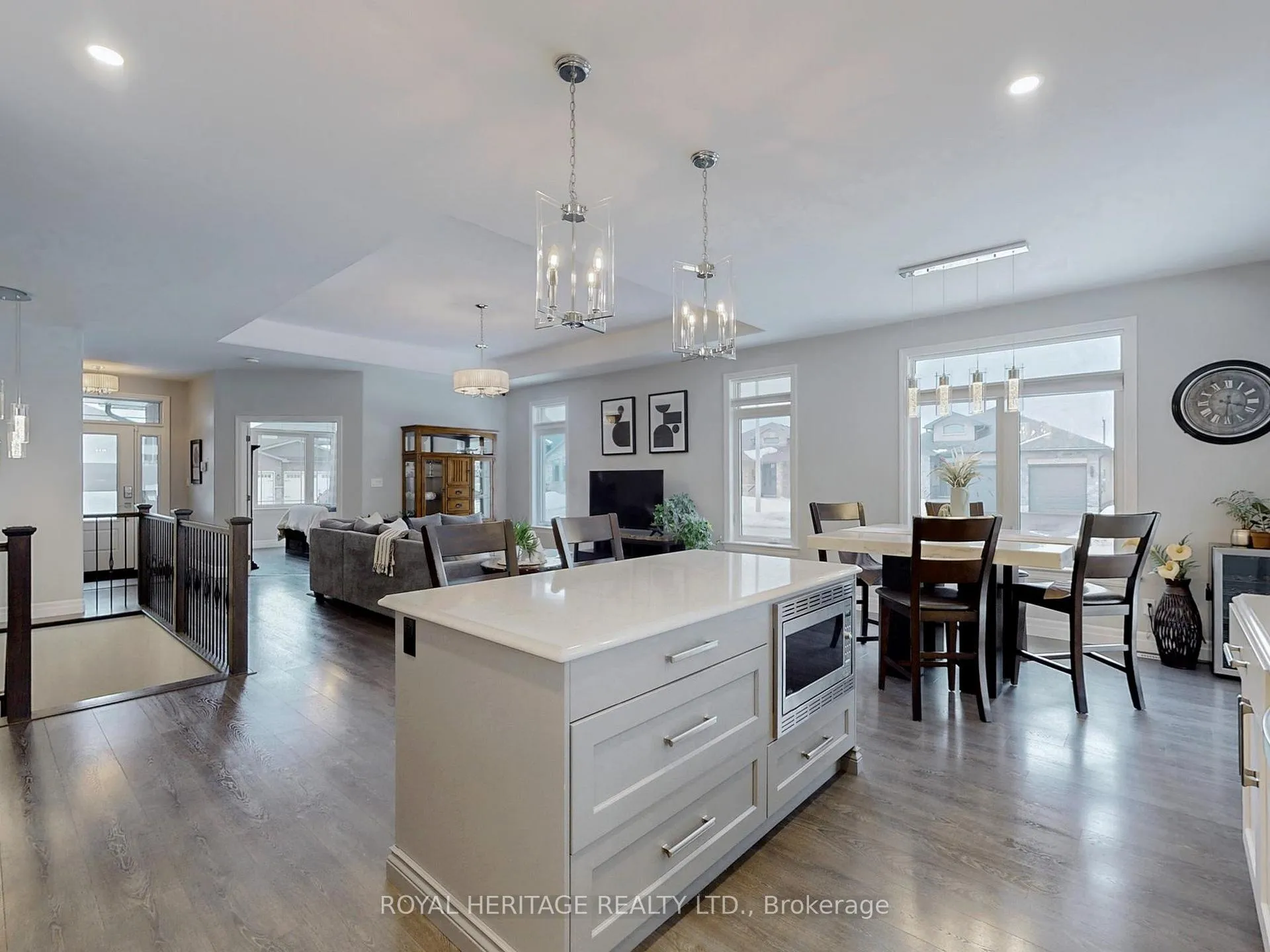 Photo 13 of 22 Bel Air Crescent, Quinte West, Murray Ward — HOMEH