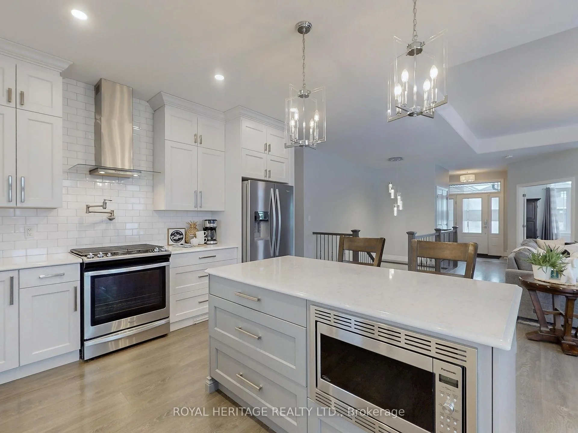 Photo 14 of 22 Bel Air Crescent, Quinte West, Murray Ward — HOMEH