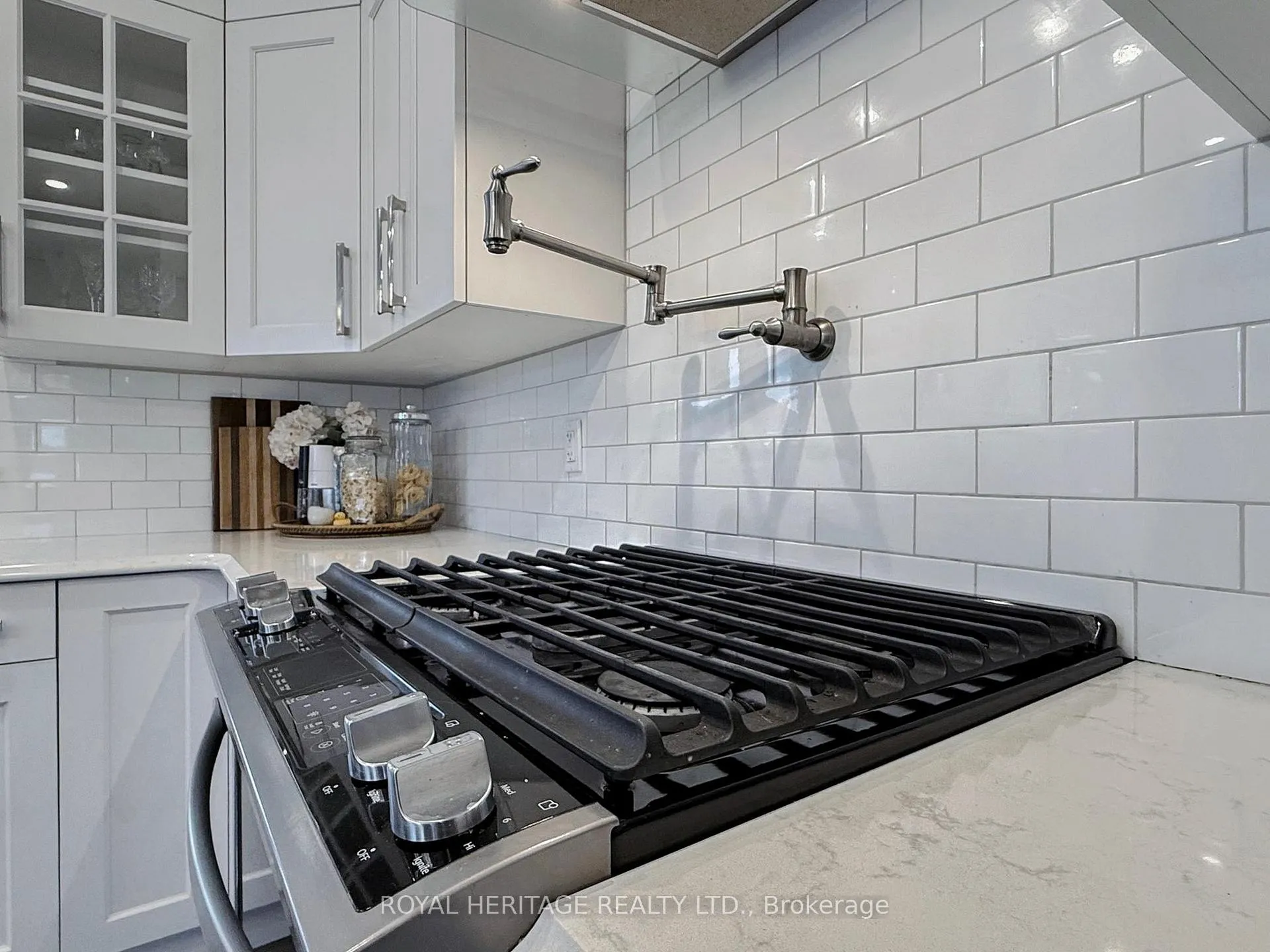 Photo 17 of 22 Bel Air Crescent, Quinte West, Murray Ward — HOMEH