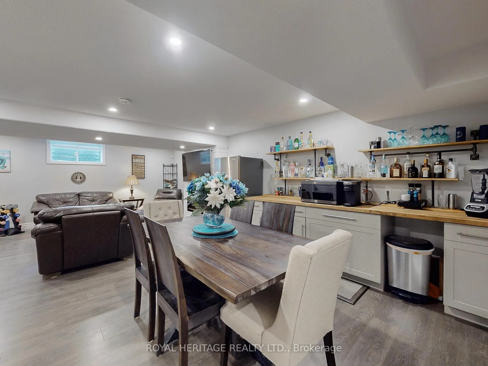 Photo 34 of 22 Bel Air Crescent, Quinte West, Murray Ward — HOMEH