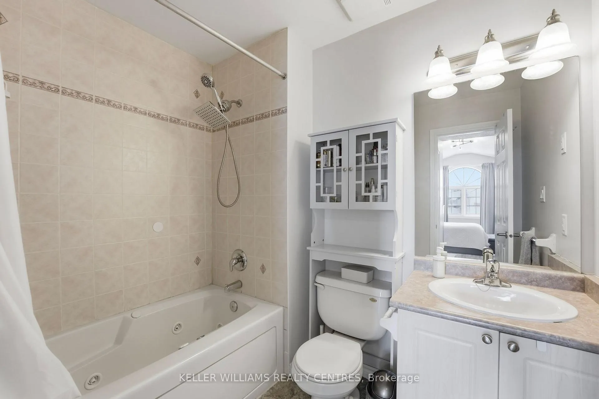 Photo 25 of 28 Glenhill Drive, Barrie, Painswick South — HOMEH