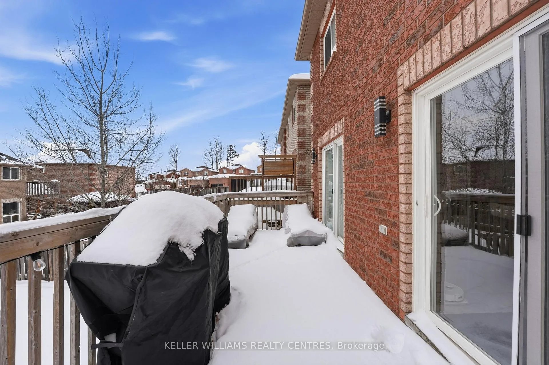 Photo 33 of 28 Glenhill Drive, Barrie, Painswick South — HOMEH