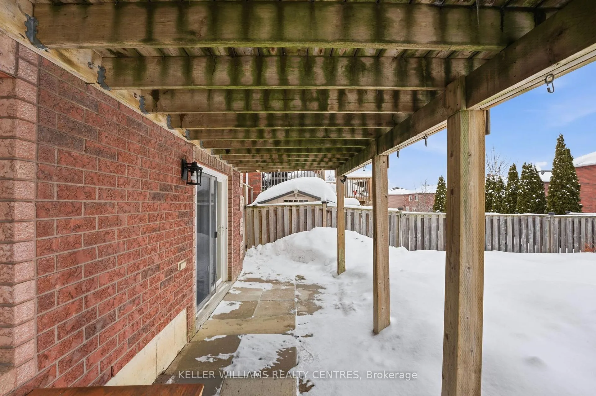 Photo 35 of 28 Glenhill Drive, Barrie, Painswick South — HOMEH