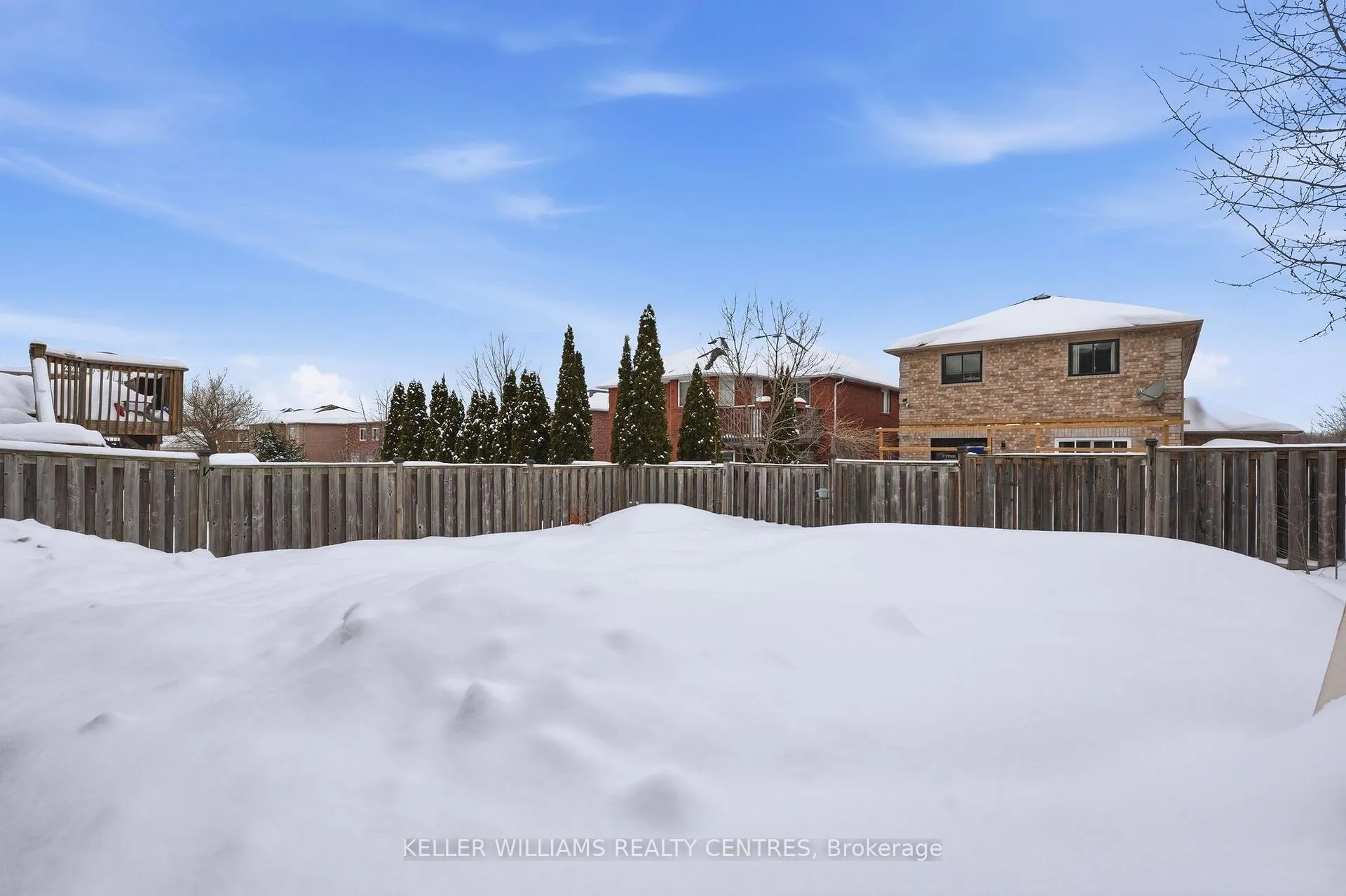Photo 36 of 28 Glenhill Drive, Barrie, Painswick South — HOMEH