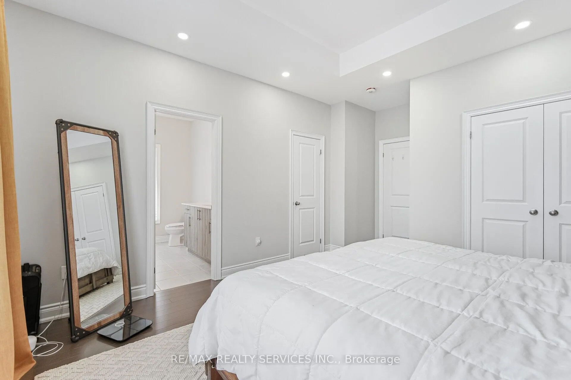 Photo 25 of 356 clockwork Drive, Brampton, Northwest Brampton — HOMEH