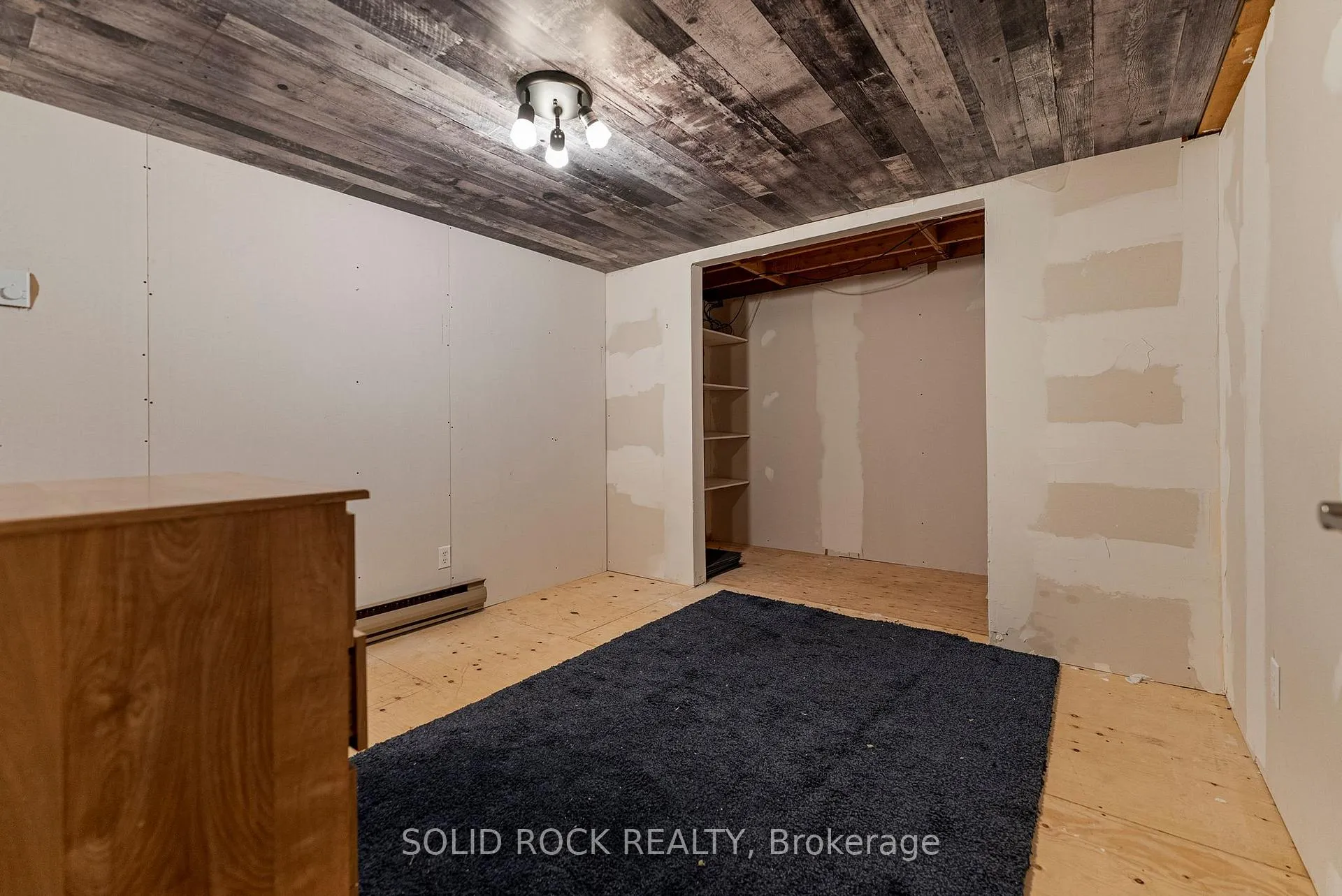 Photo 23 of 2345 Fitzroy Street, Ottawa, Fitzroy — HOMEH