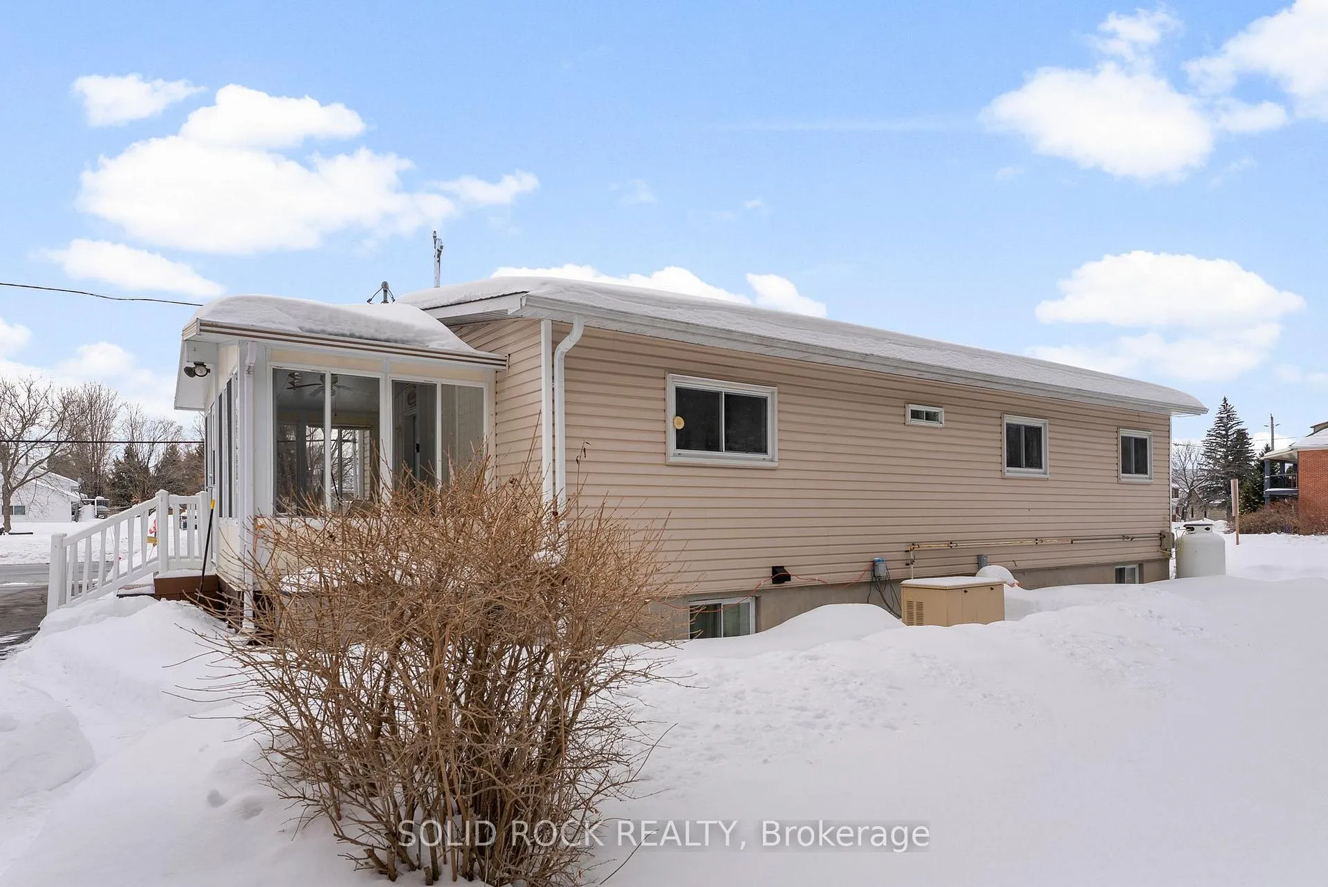 Photo 28 of 2345 Fitzroy Street, Ottawa, Fitzroy — HOMEH