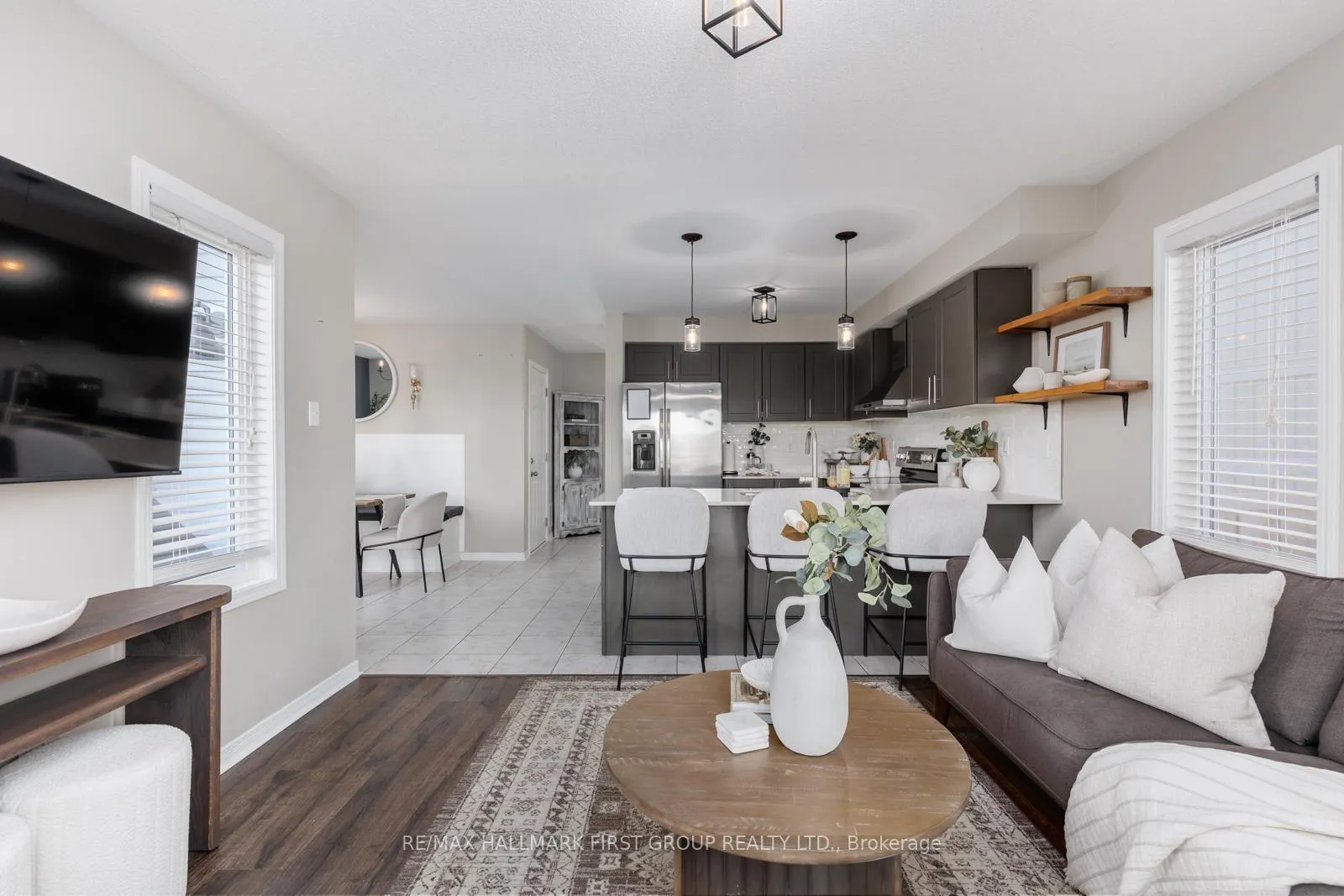Photo 25 of 54 Fred Jackman Avenue, Clarington, Bowmanville — HOMEH
