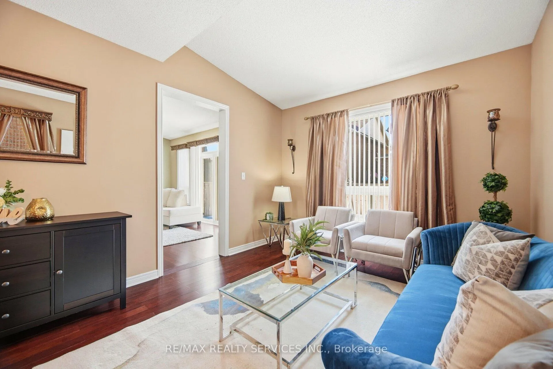 Photo 8 of 10 Goldnugget Road, Brampton, Bram West — HOMEH