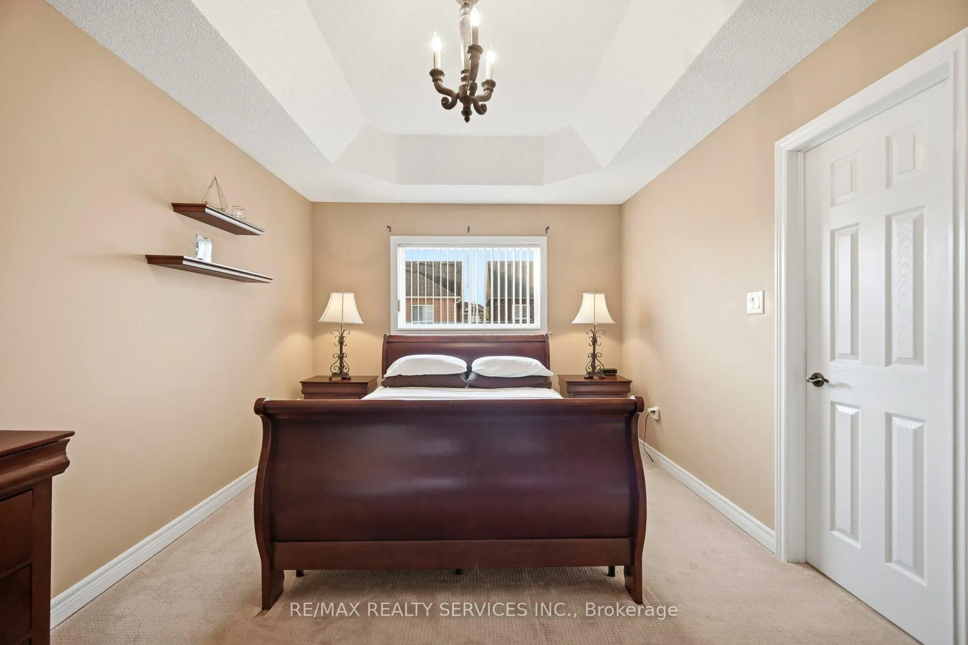 Photo 26 of 10 Goldnugget Road, Brampton, Bram West — HOMEH