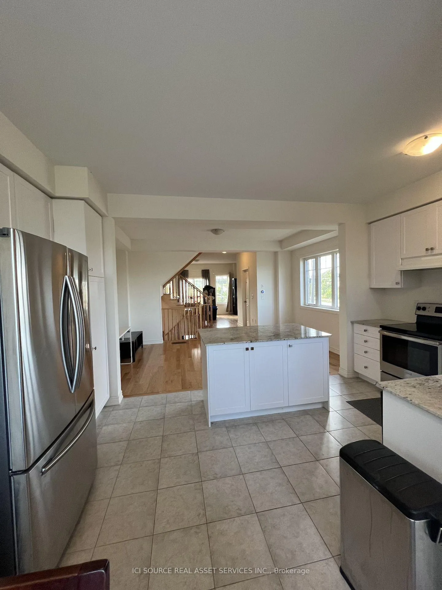 Photo 11 of 3836 Tufgar Crescent, Burlington, Alton — HOMEH