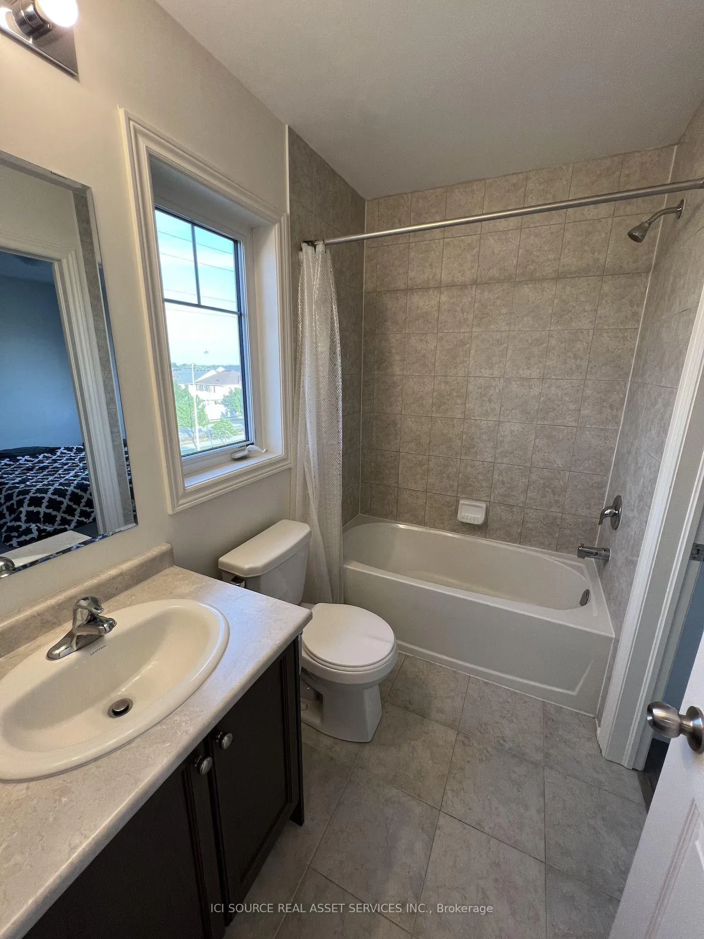 Photo 17 of 3836 Tufgar Crescent, Burlington, Alton — HOMEH