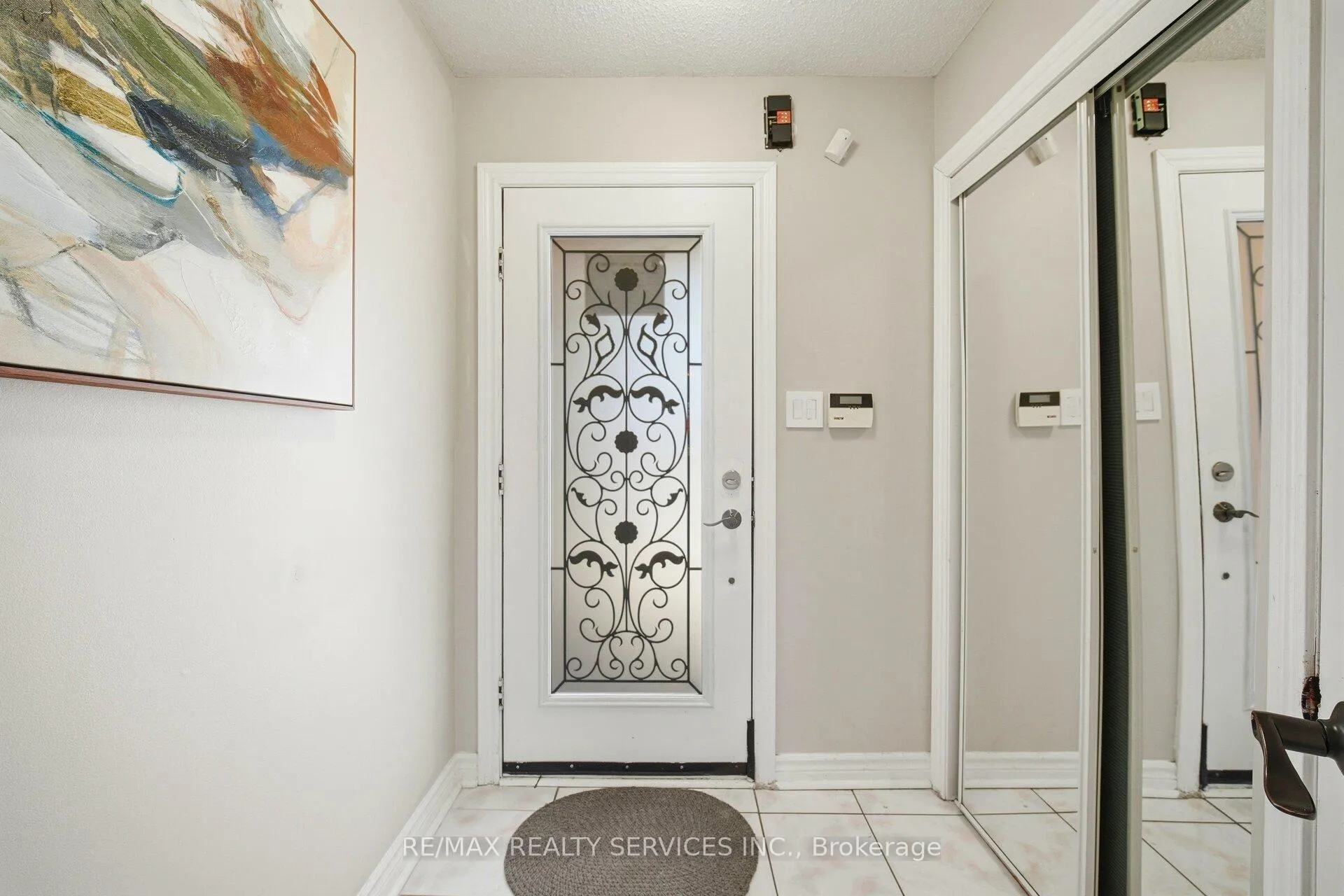 Photo 6 of 122 Twin Pines Crescent, Brampton, Northwest Sandalwood Parkway — HOMEH