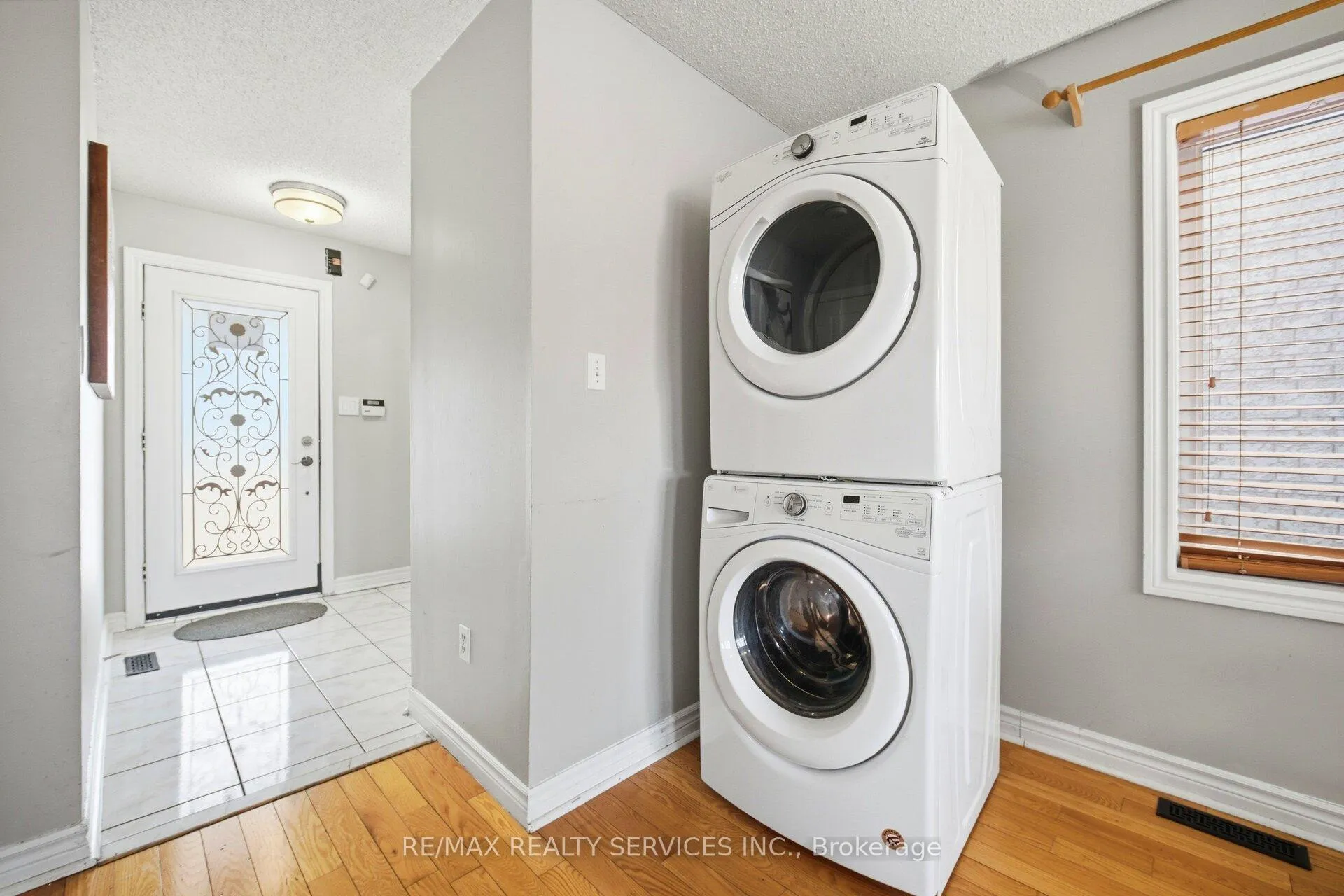 Photo 19 of 122 Twin Pines Crescent, Brampton, Northwest Sandalwood Parkway — HOMEH