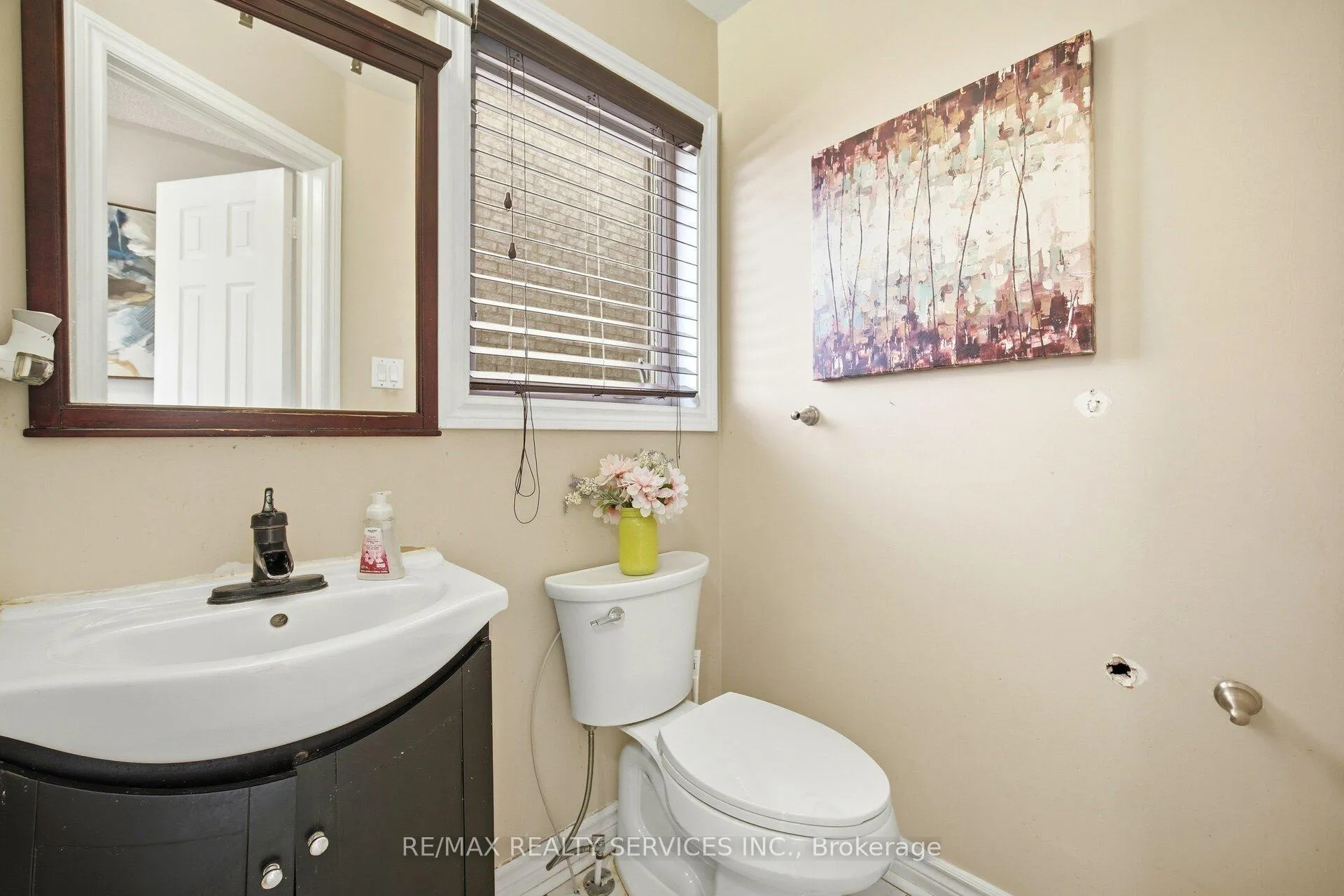Photo 20 of 122 Twin Pines Crescent, Brampton, Northwest Sandalwood Parkway — HOMEH