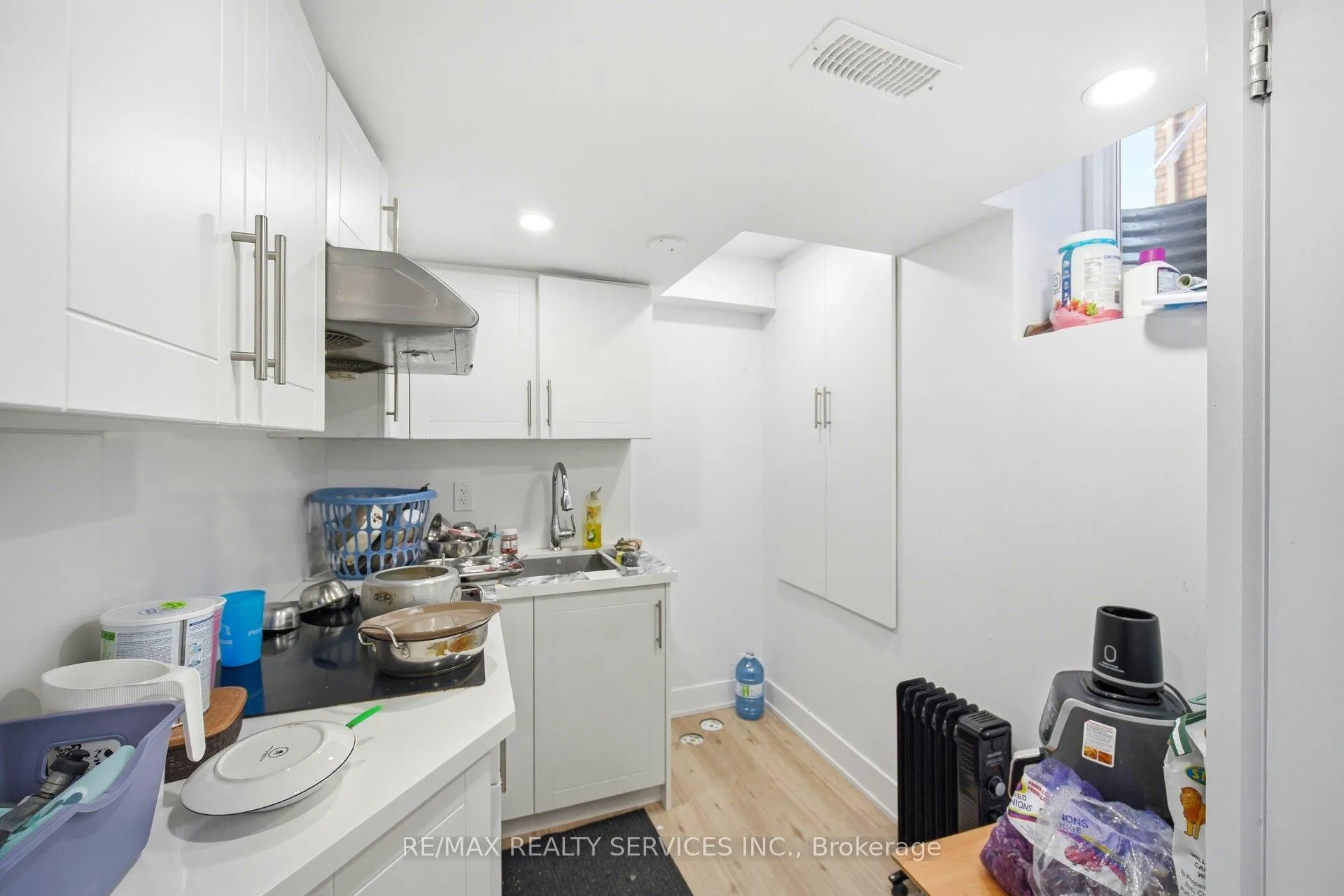 Photo 38 of 122 Twin Pines Crescent, Brampton, Northwest Sandalwood Parkway — HOMEH