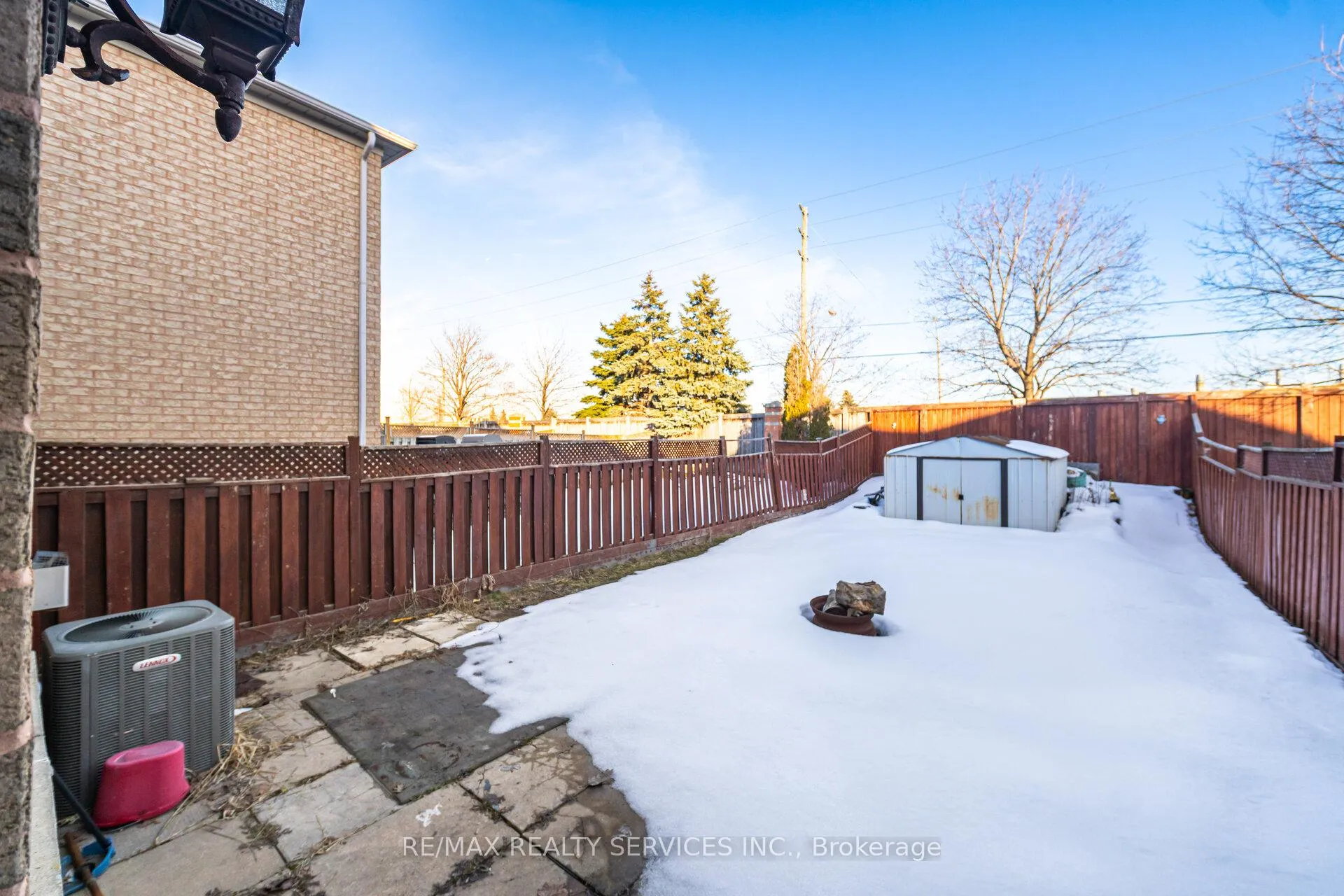 Photo 43 of 122 Twin Pines Crescent, Brampton, Northwest Sandalwood Parkway — HOMEH
