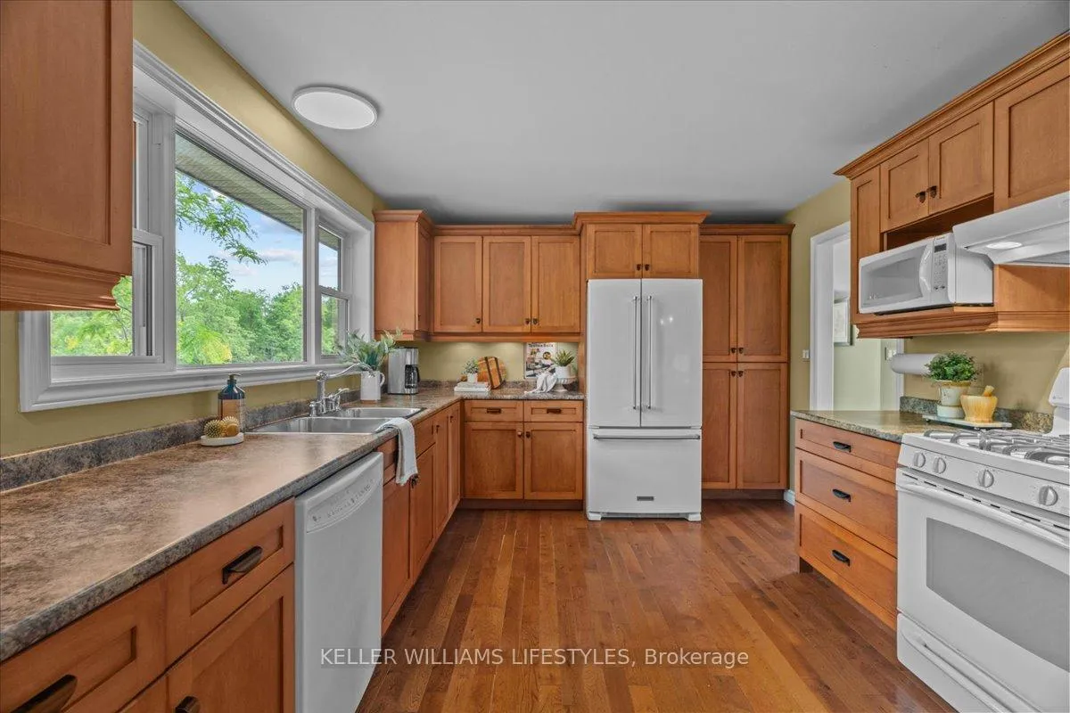 Photo 13 of 25728 McMurchy Line, West Elgin, Rural West Elgin — HOMEH