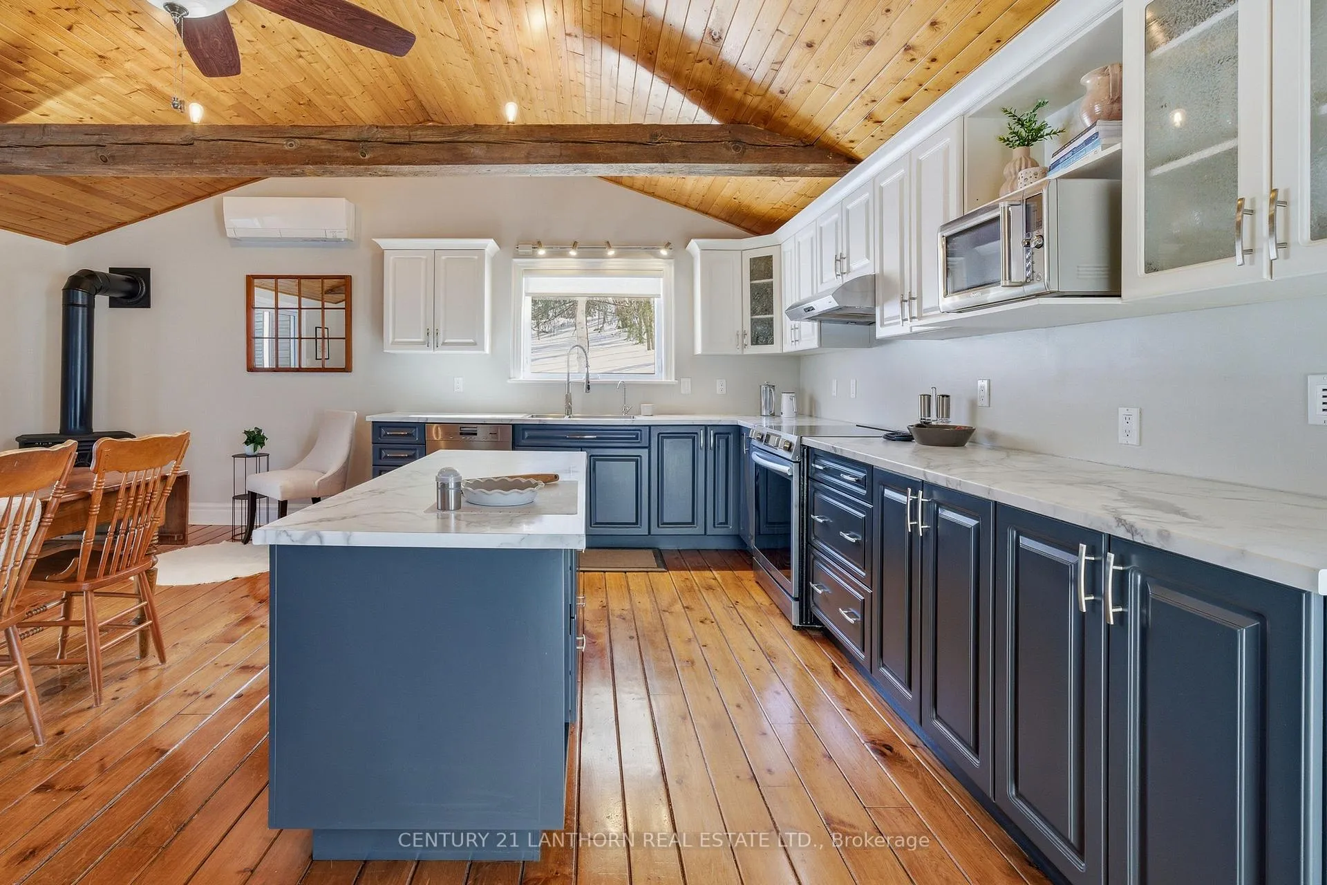 Photo 6 of 1647 County 10 Road, Prince Edward County, Athol Ward — HOMEH