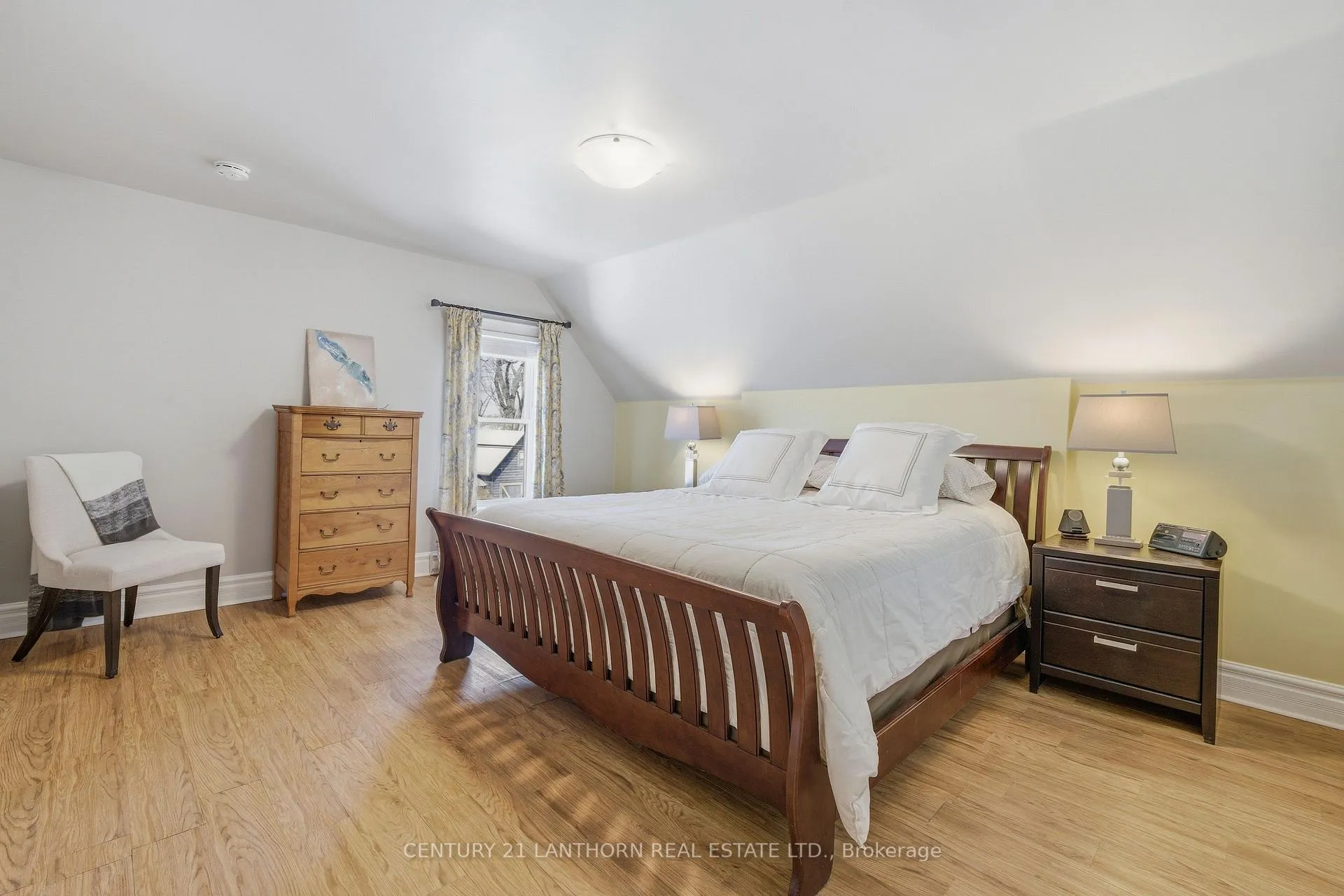 Photo 26 of 1647 County 10 Road, Prince Edward County, Athol Ward — HOMEH