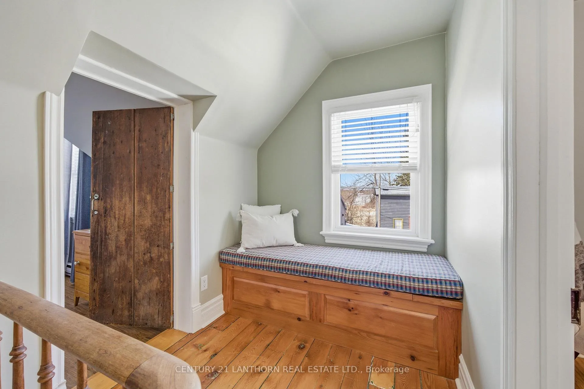 Photo 31 of 1647 County 10 Road, Prince Edward County, Athol Ward — HOMEH
