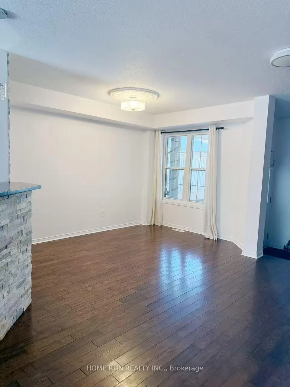 Photo 17 of 330 Applecross Crescent, Ottawa, Kanata - Morgan's Grant/South March — HOMEH