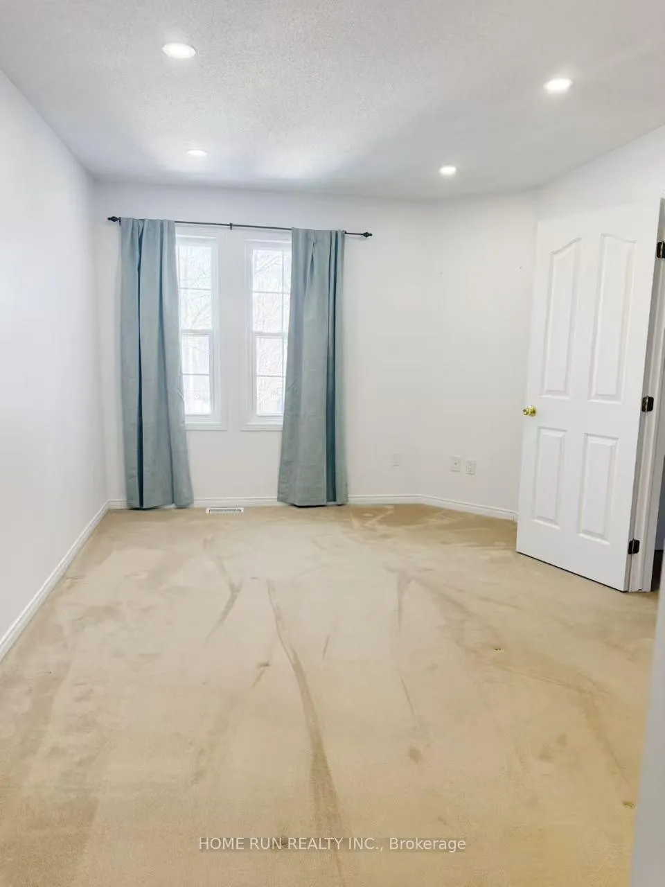 Photo 24 of 330 Applecross Crescent, Ottawa, Kanata - Morgan's Grant/South March — HOMEH