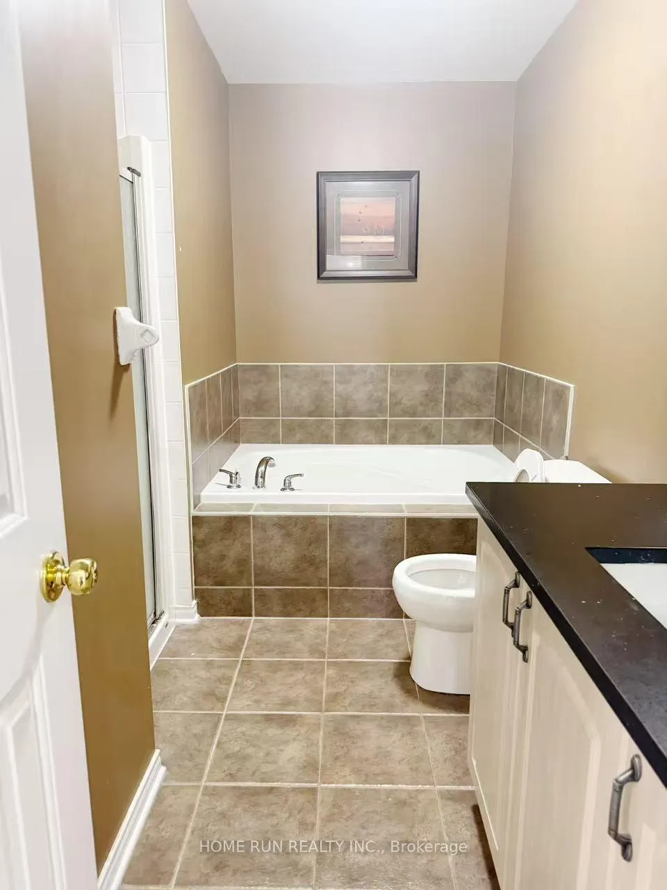 Photo 25 of 330 Applecross Crescent, Ottawa, Kanata - Morgan's Grant/South March — HOMEH