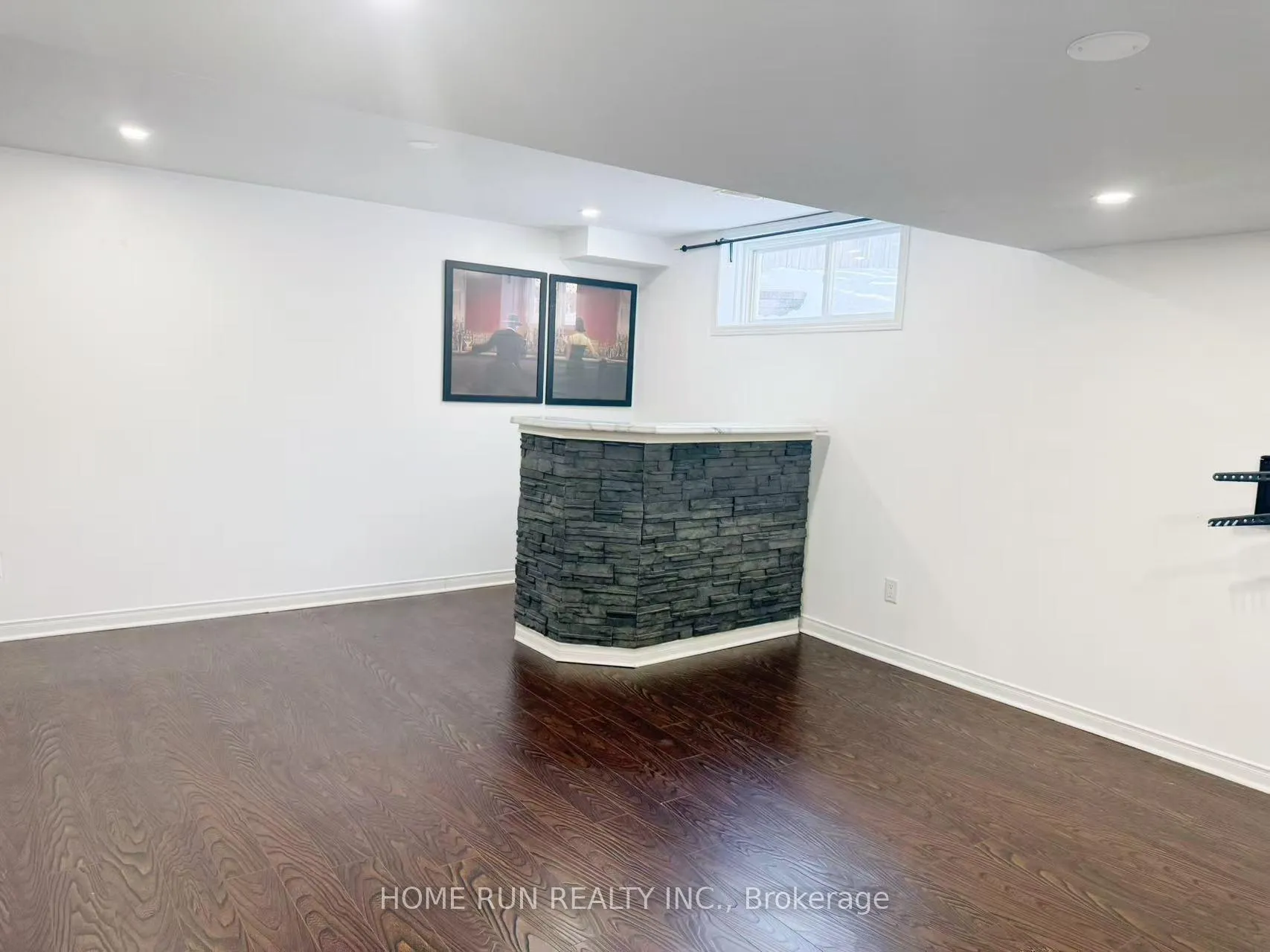 Photo 30 of 330 Applecross Crescent, Ottawa, Kanata - Morgan's Grant/South March — HOMEH