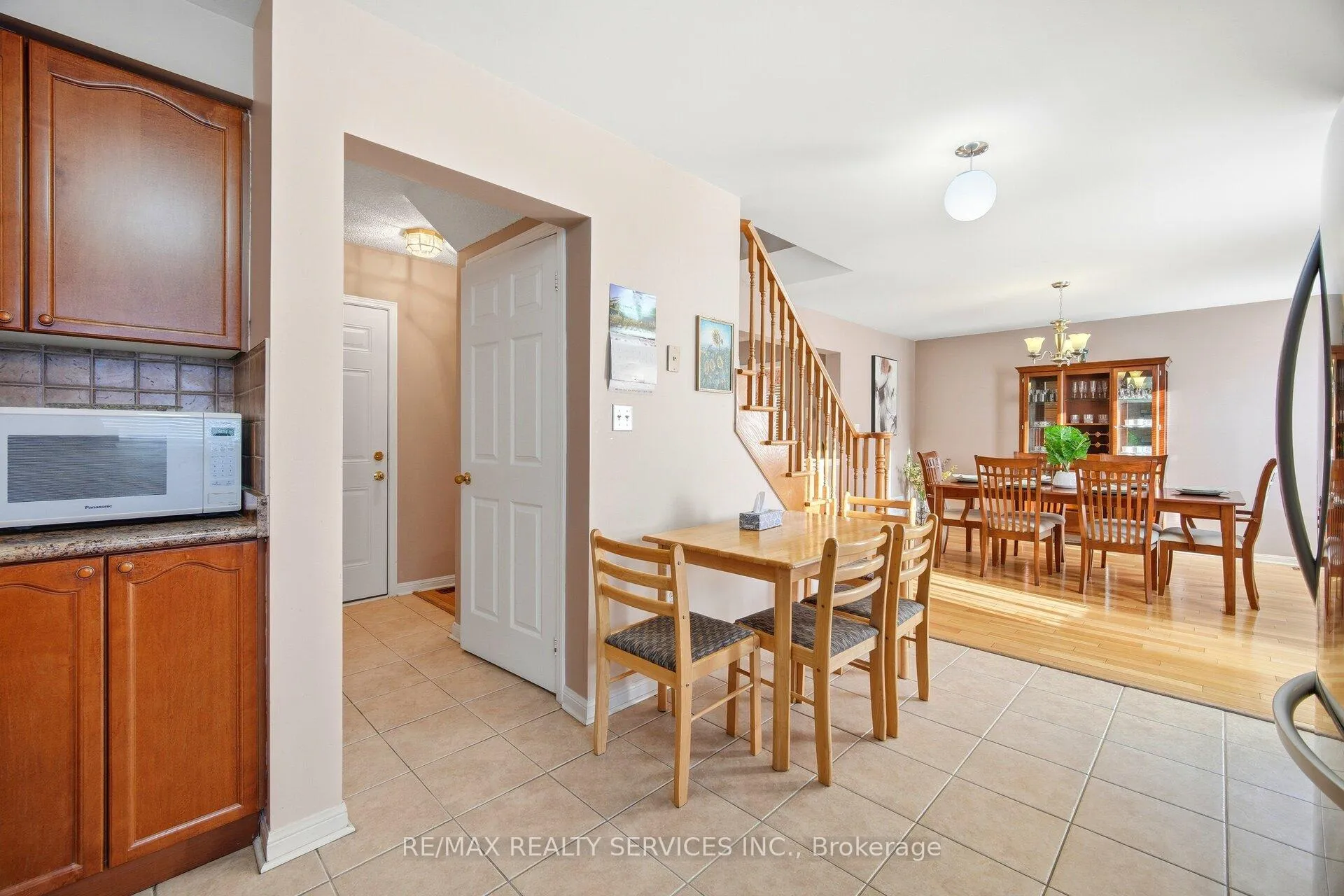 Photo 20 of 16 Mortimer Drive, Brampton, Fletcher's Meadow — HOMEH