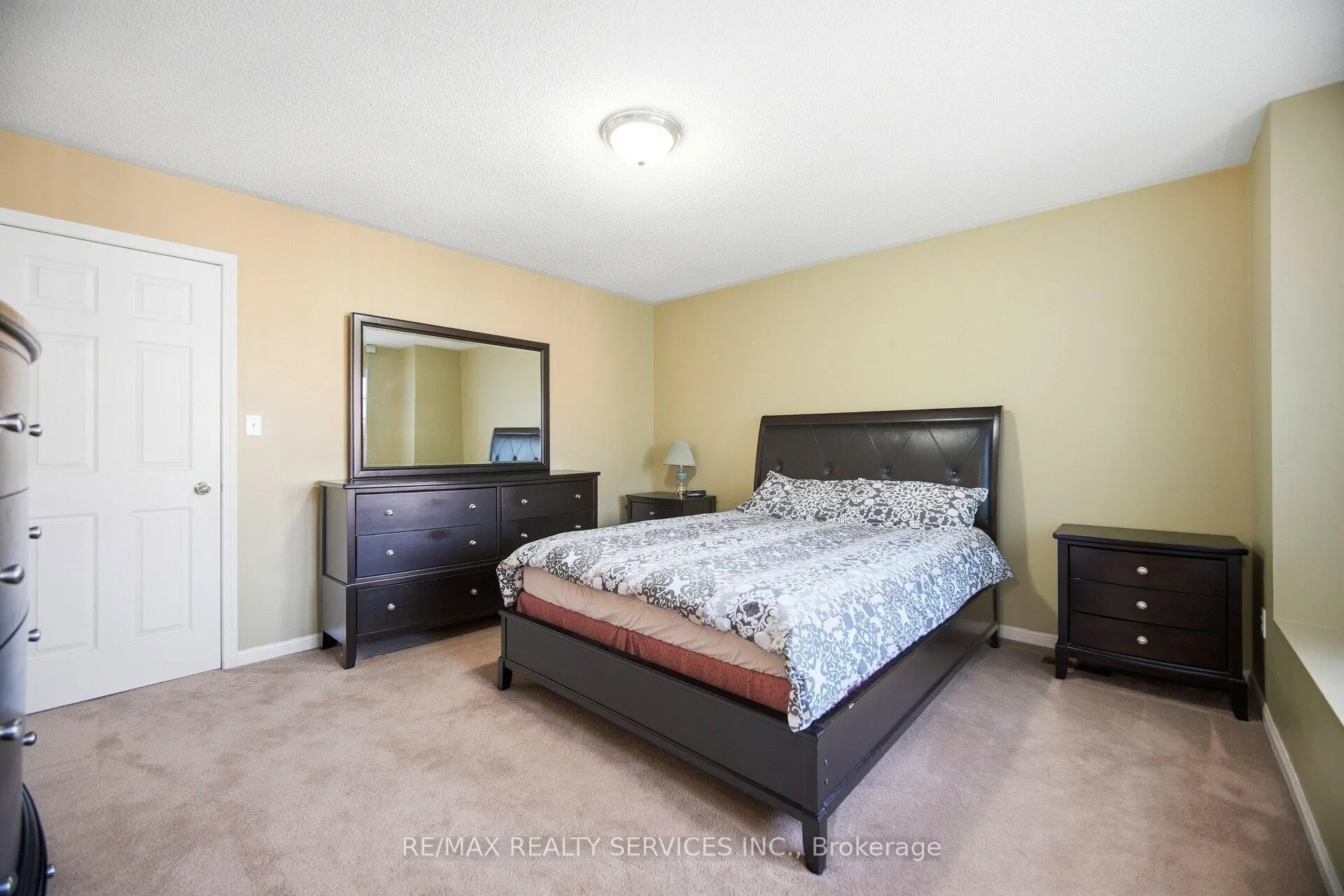 Photo 26 of 16 Mortimer Drive, Brampton, Fletcher's Meadow — HOMEH