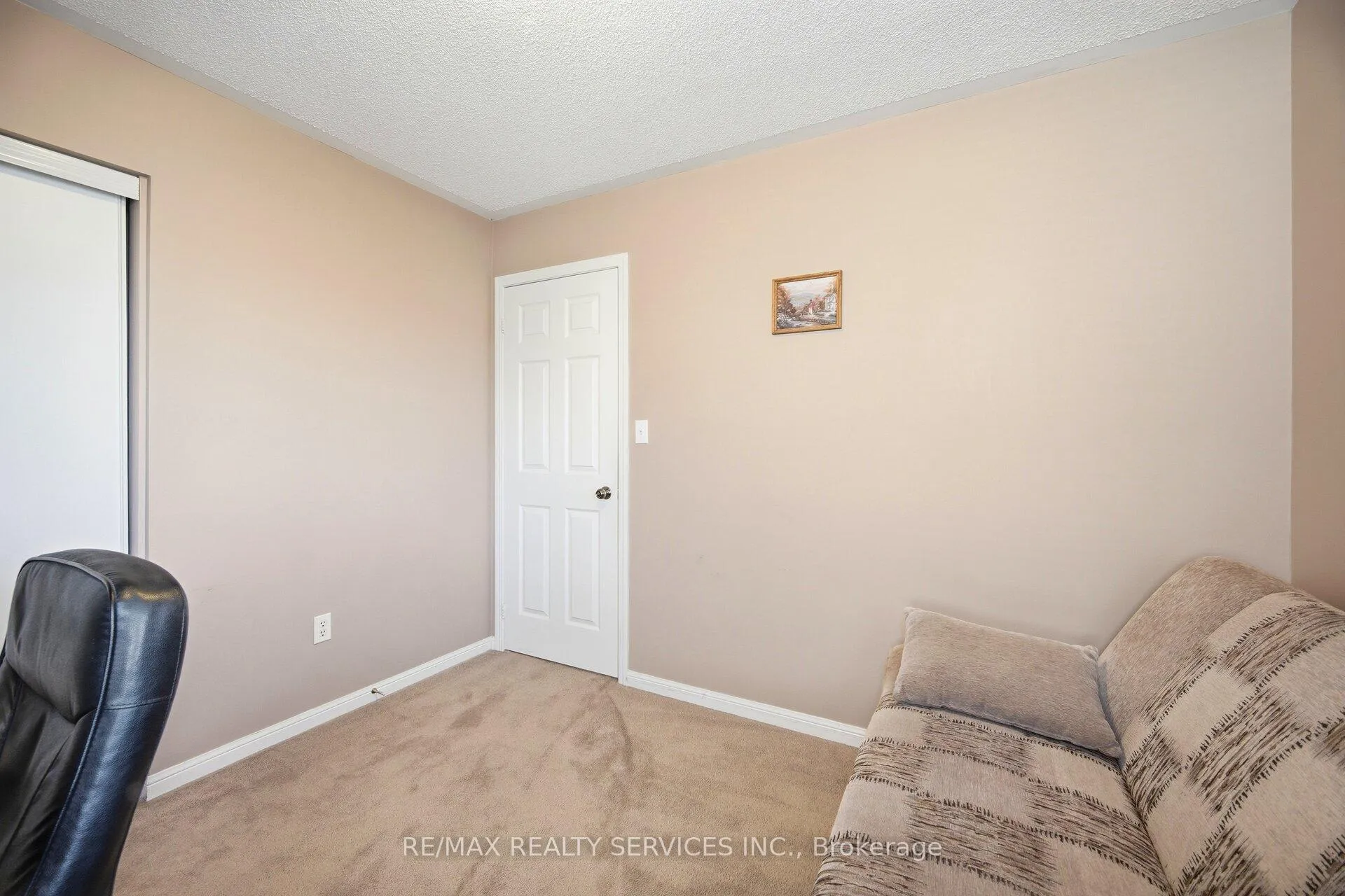 Photo 34 of 16 Mortimer Drive, Brampton, Fletcher's Meadow — HOMEH