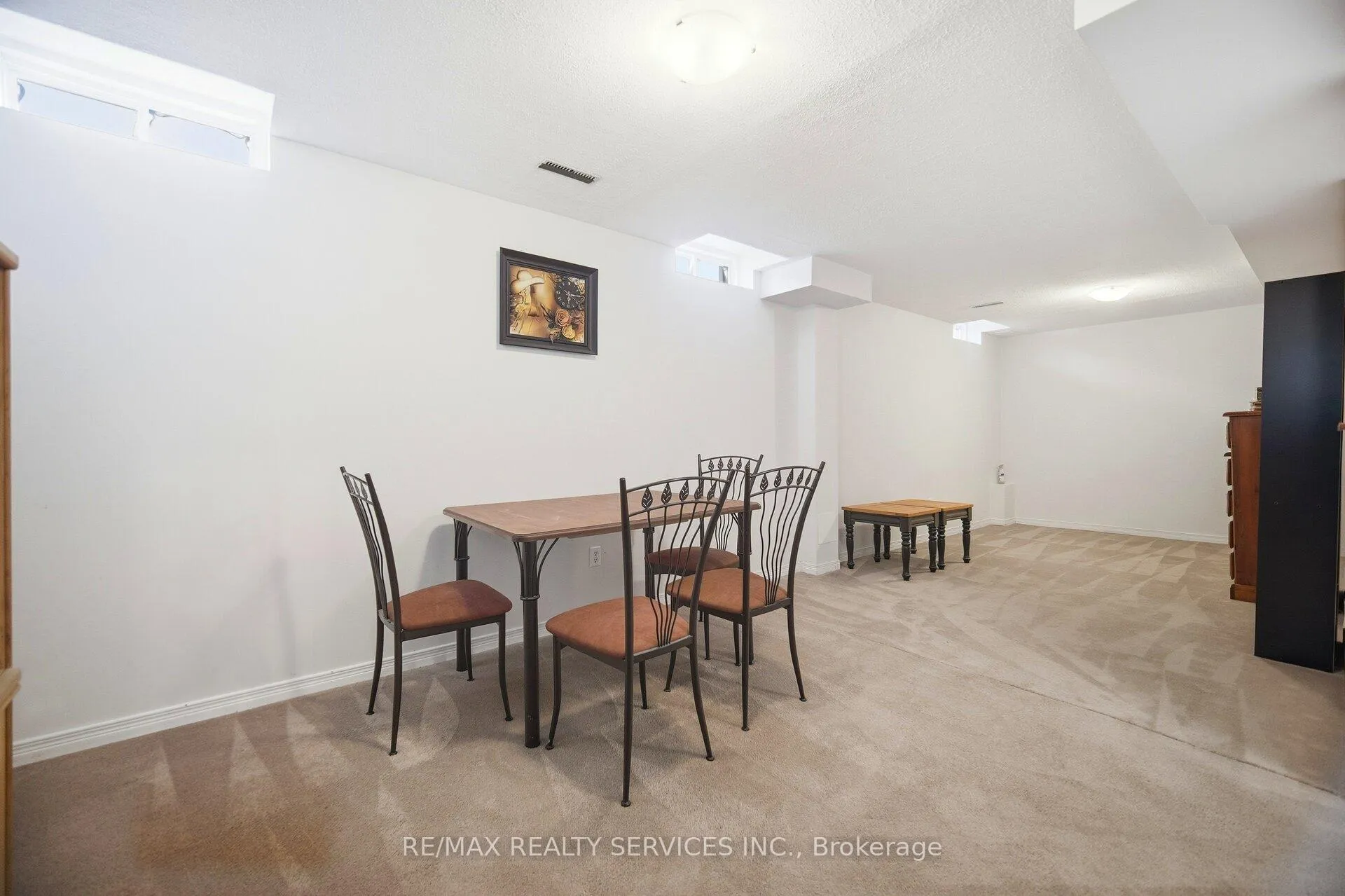 Photo 39 of 16 Mortimer Drive, Brampton, Fletcher's Meadow — HOMEH