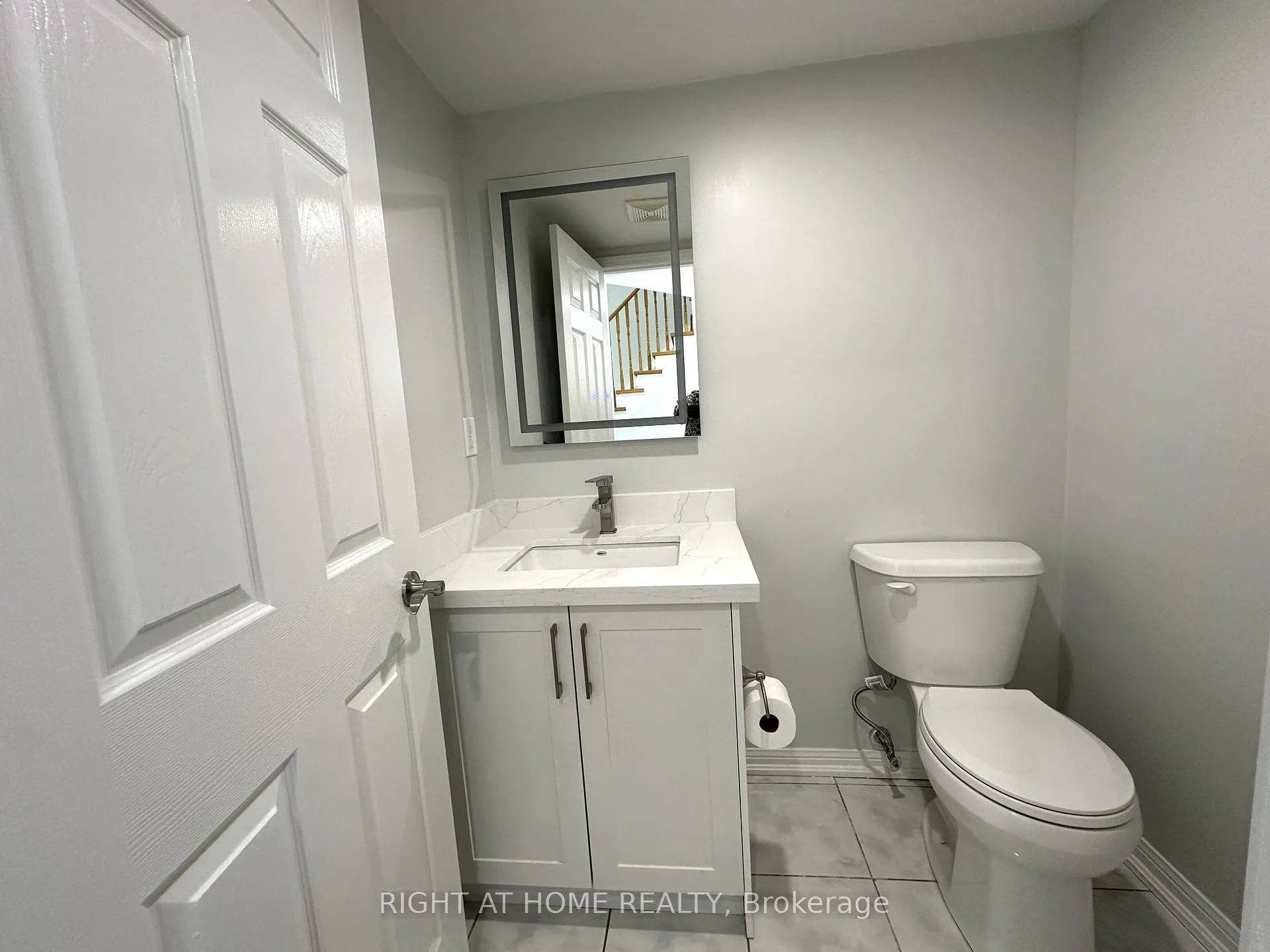 Photo 11 of 56 Longueuil Place, Whitby, Pringle Creek — HOMEH