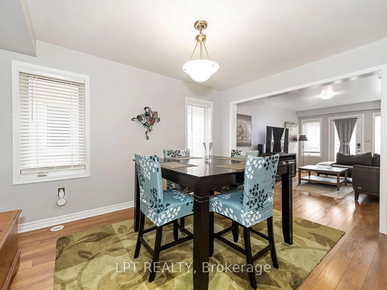Photo 9 of 1585 Leblanc Court, Milton, Ford — HOMEH