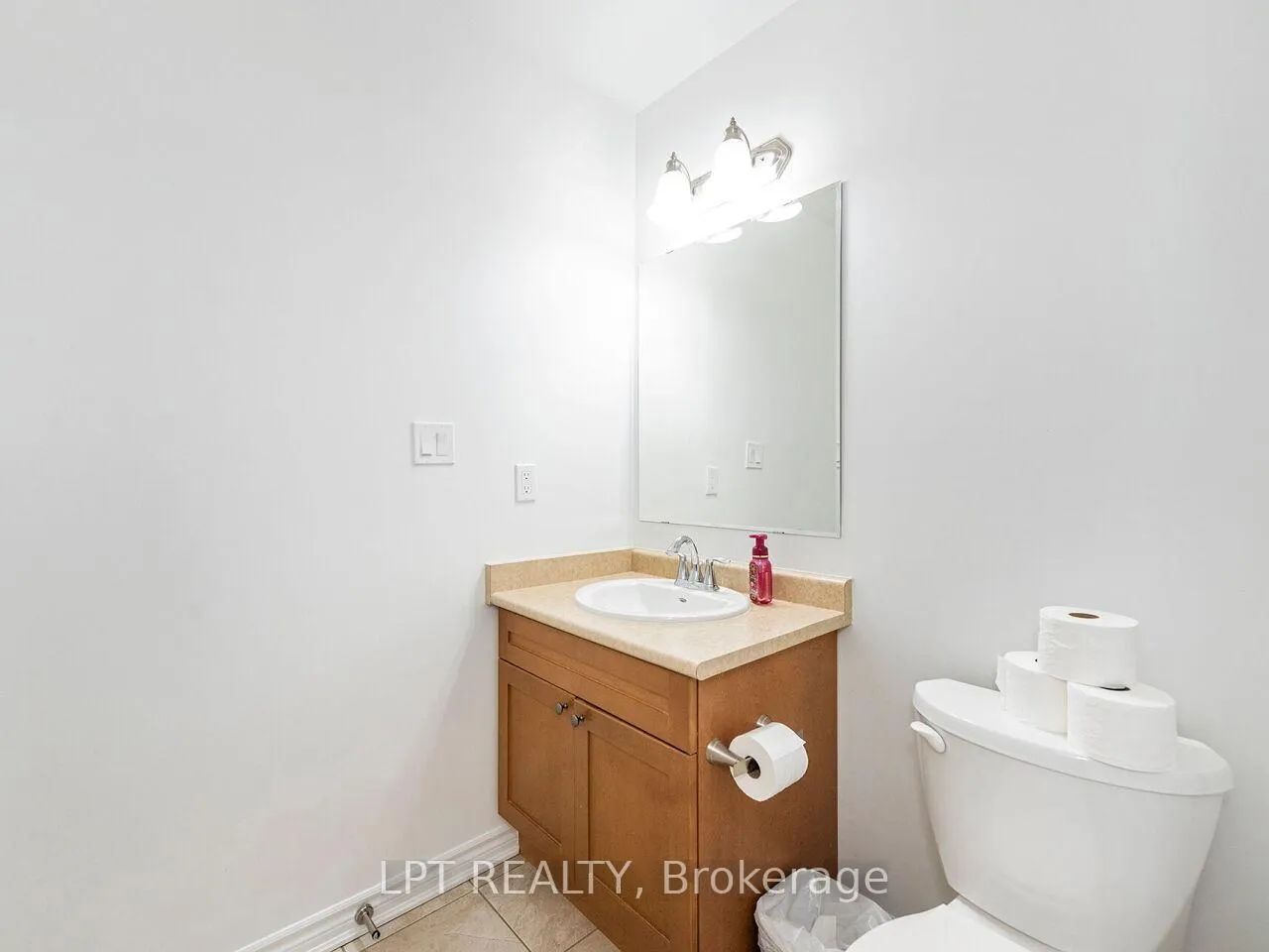 Photo 39 of 1585 Leblanc Court, Milton, Ford — HOMEH