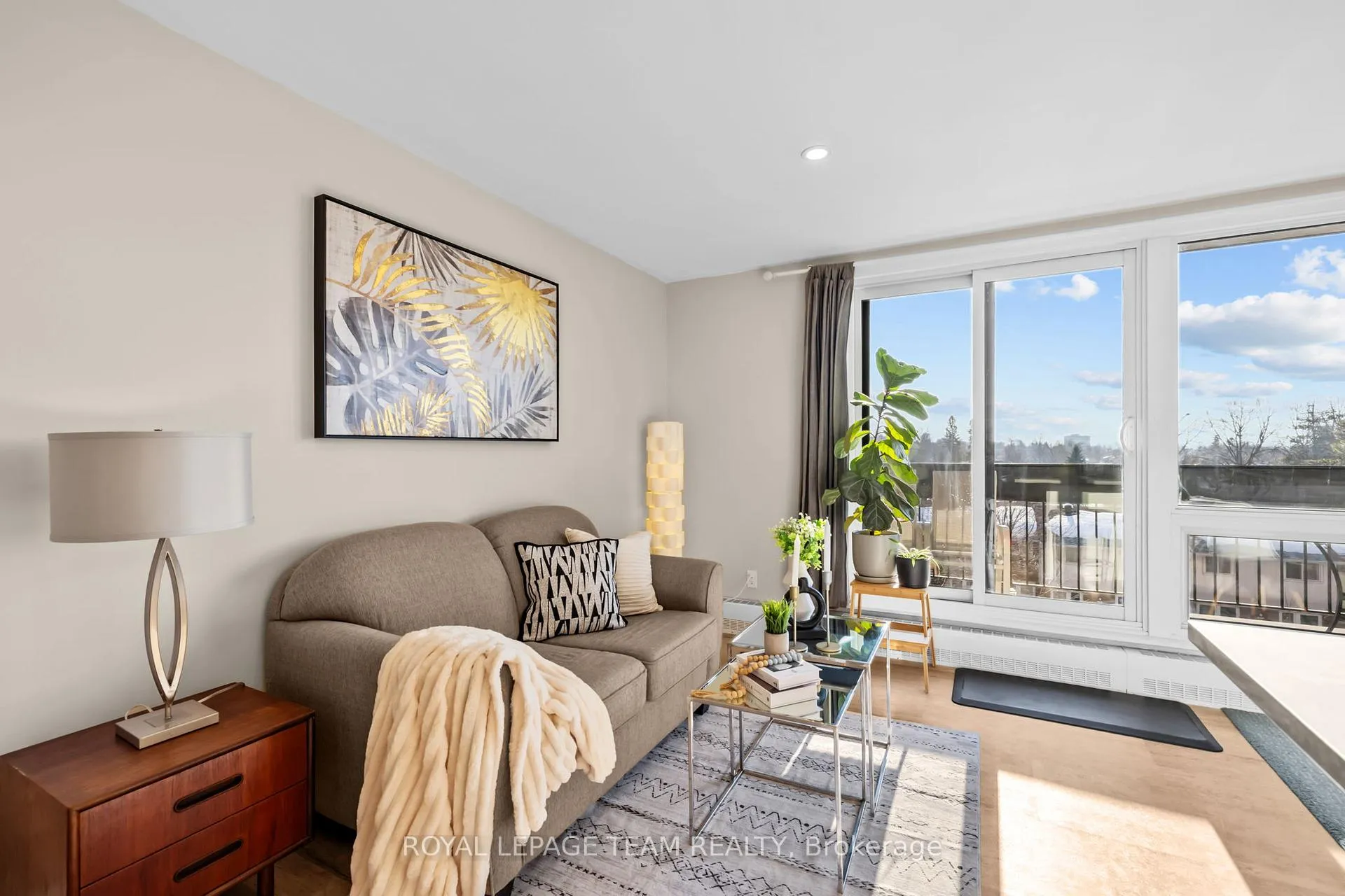 Photo 6 of Unit 404, 1505 Baseline Road, Ottawa, Copeland Park — HOMEH